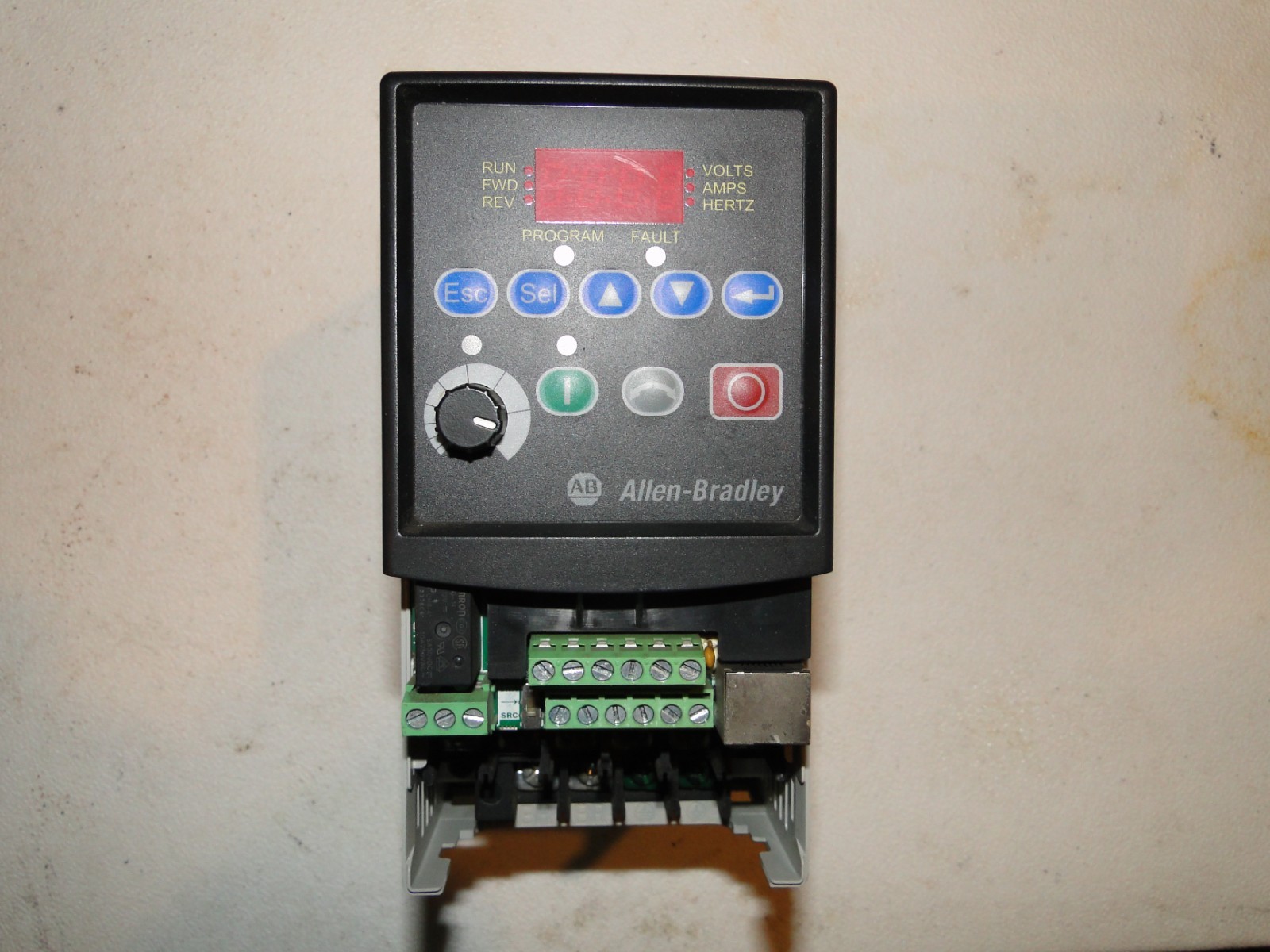 Allen Bradley Powerflex 4 22A-D2P3N104 SERIES A