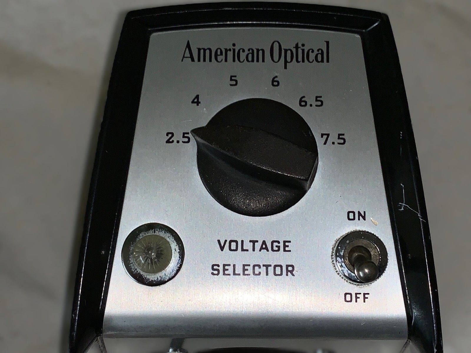American Optical Voltage Selector Mod. 350 2.5 – 7.5 volts A/C 60 Cycle 28VA