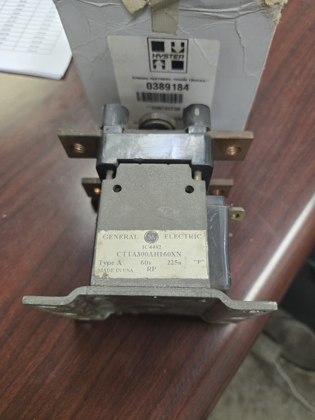 CTTA300AH160XN GOOD USED GE CONTACTOR TYPE A 60V 225A FREE SHIPPING!