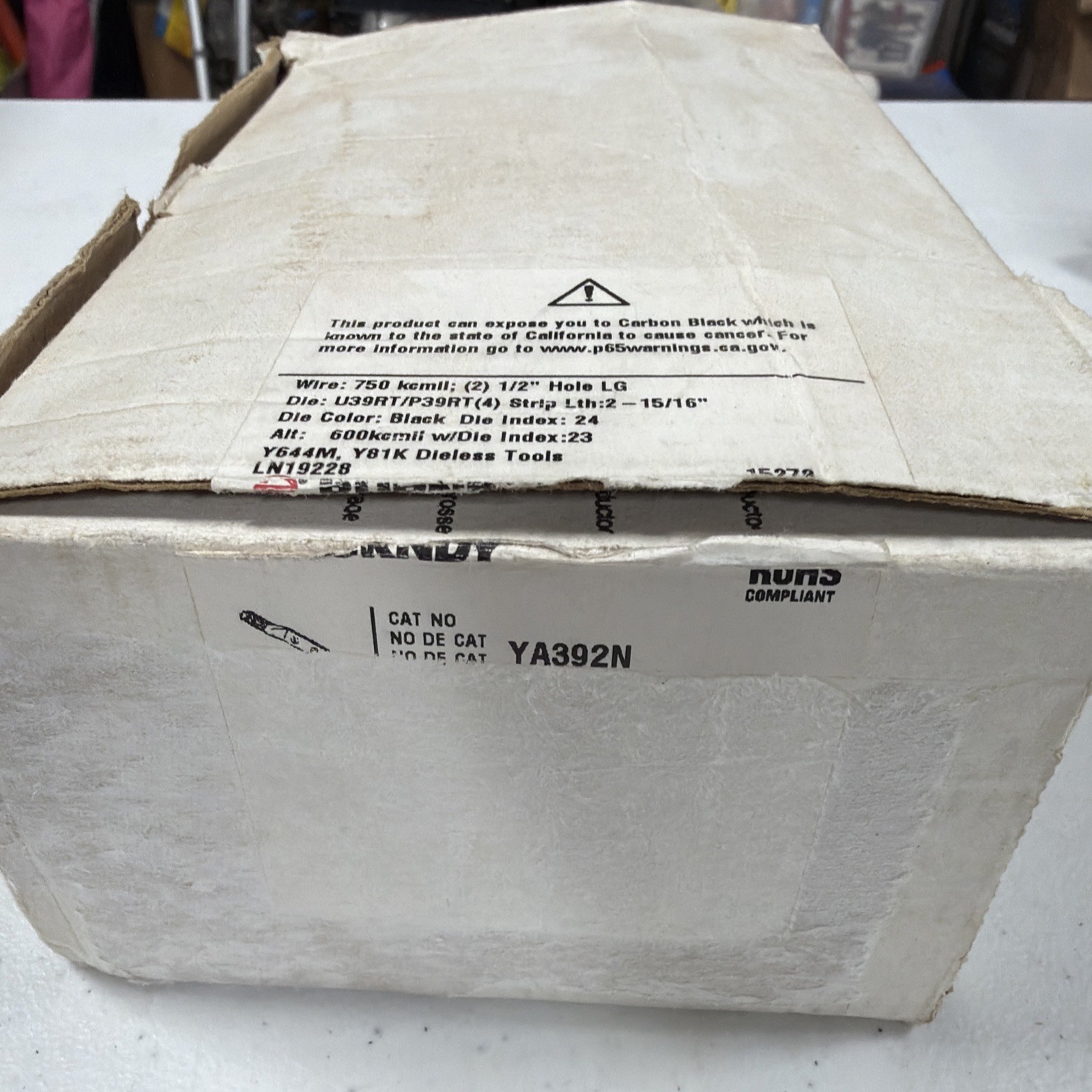 Burndy YA392N Compression Lug 2-Hole Copper Long Barrel 750KCMIL