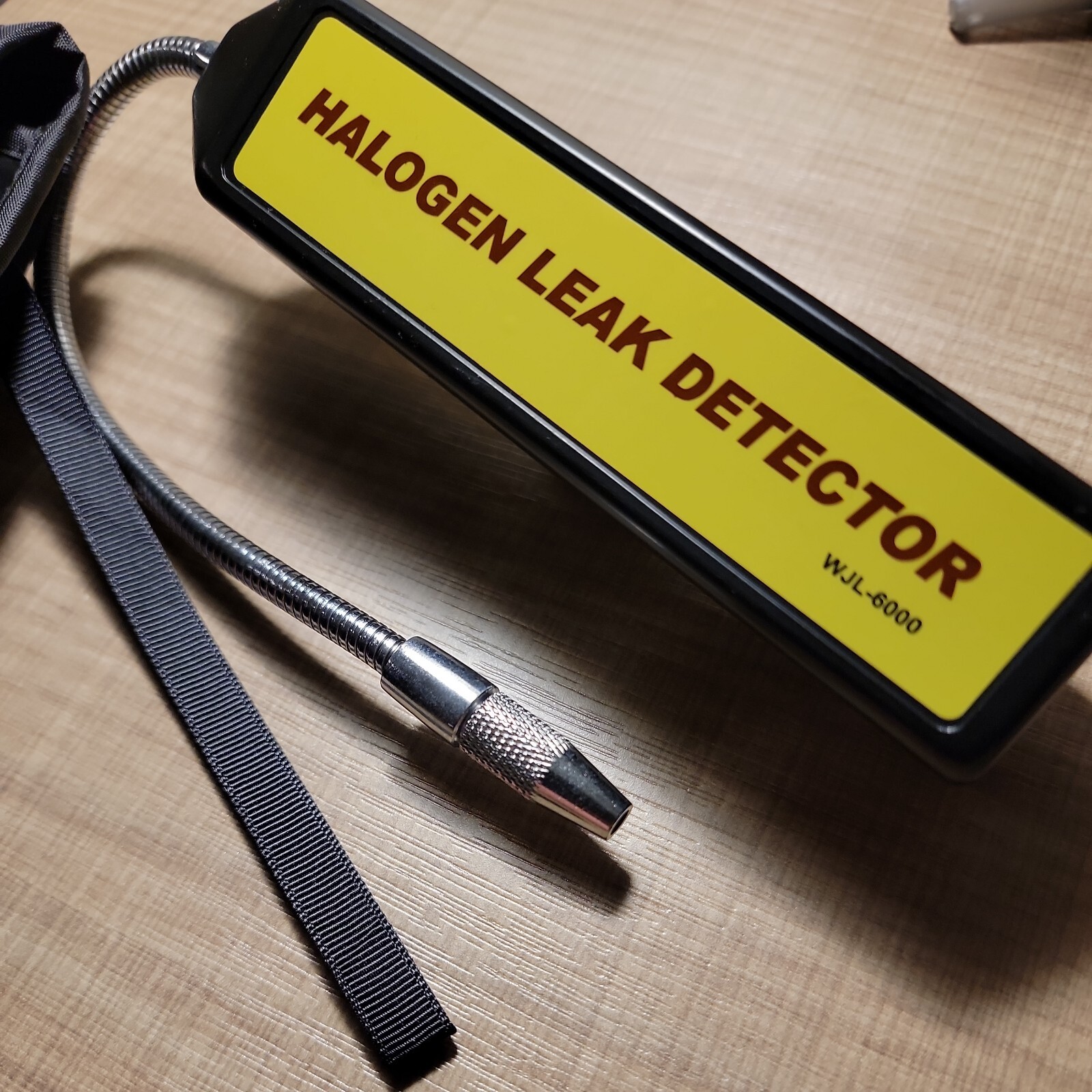 WJL-6000 Refrigerant Halogen Leak Detector-detects all HFC(134A),CFC refrigrnts