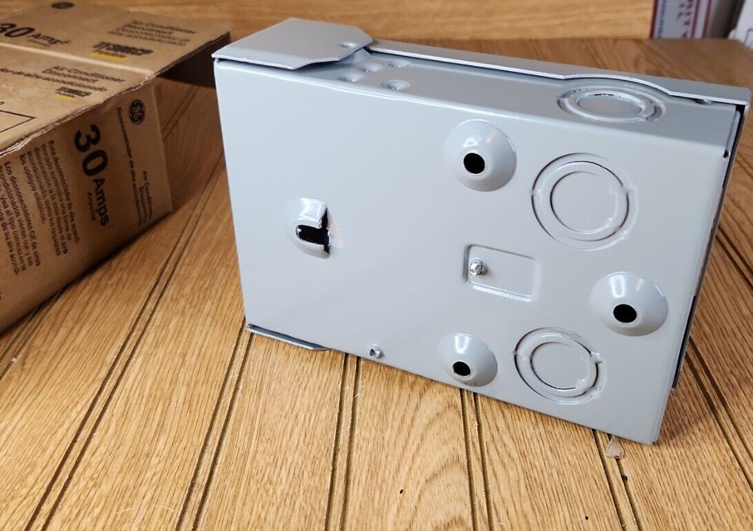GE 30 AMP AIR CONDITIONER DISCONNECT TF30RCP