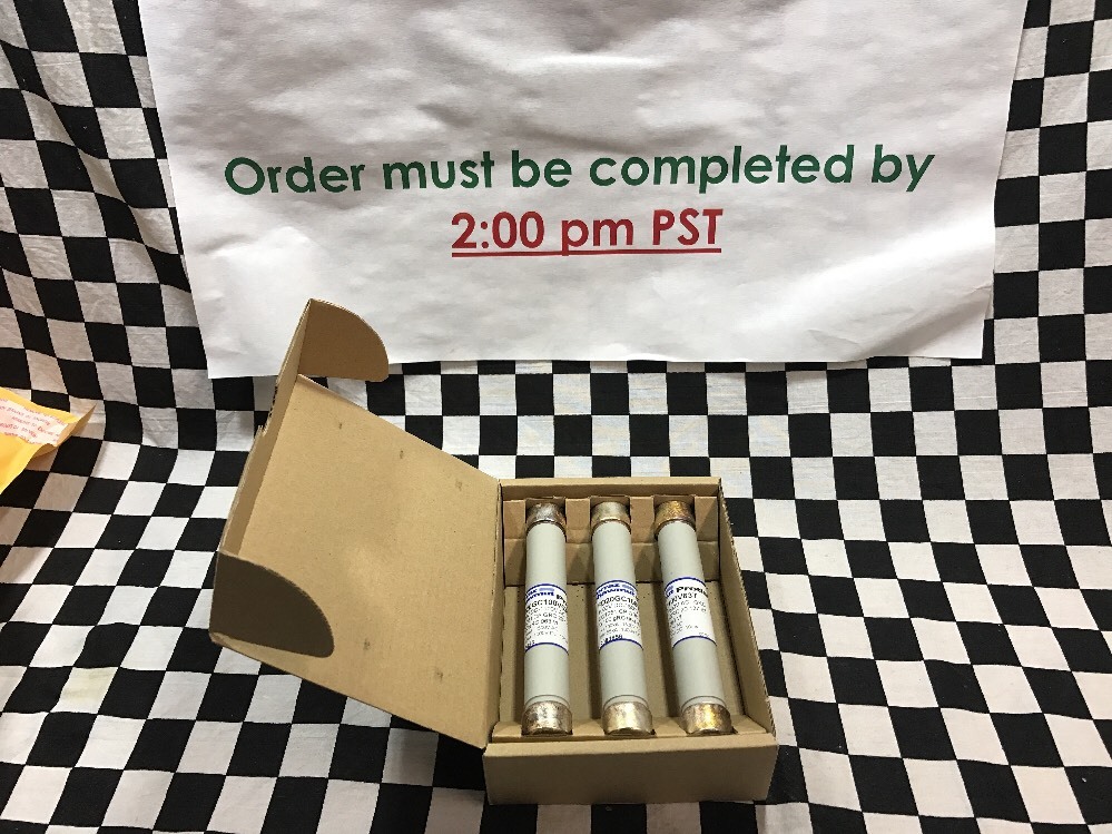 LOT OF 3, FERRAZ SHAWMUT Fuse 1000V DC 1500V AC, FD20GC100V63T, F083656C