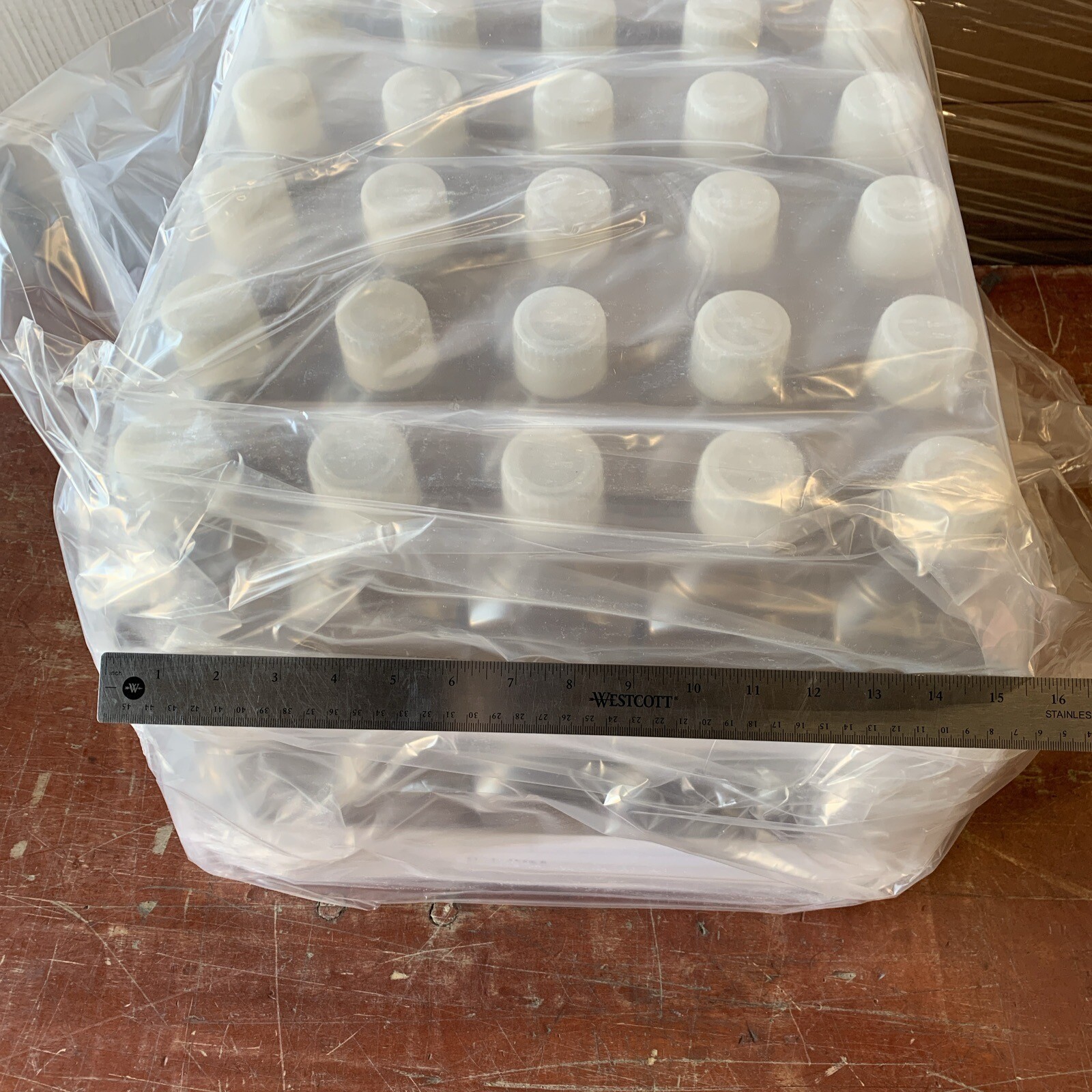 (50-Pack) Greiner Bio-One 950700 Sterile Tetragonal 500mL PET Media Bottle w/Cap