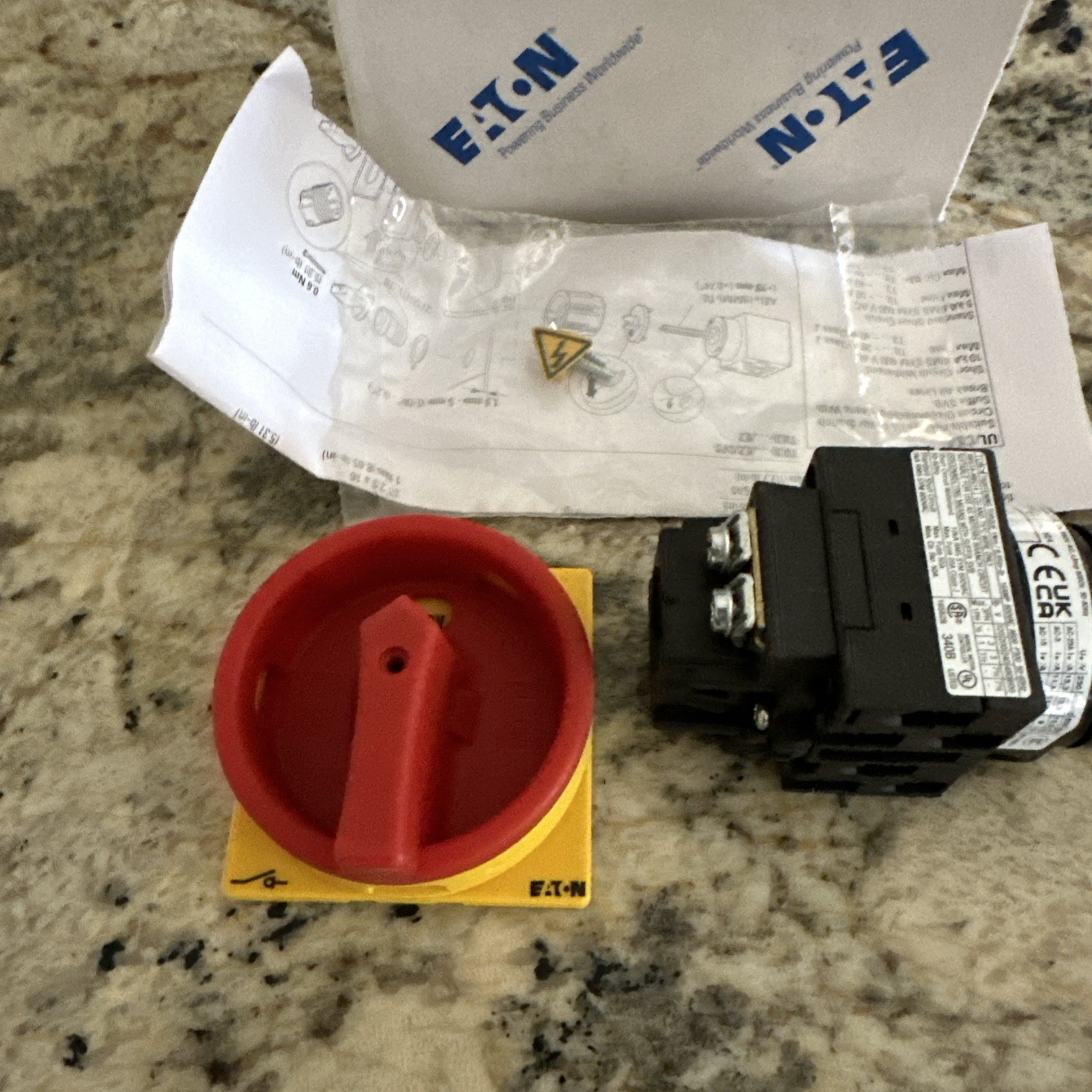EATON T0-1-102/EA/SVB,Main switch 20A 2pole Rotary Cam Switch Rotary Disconnects
