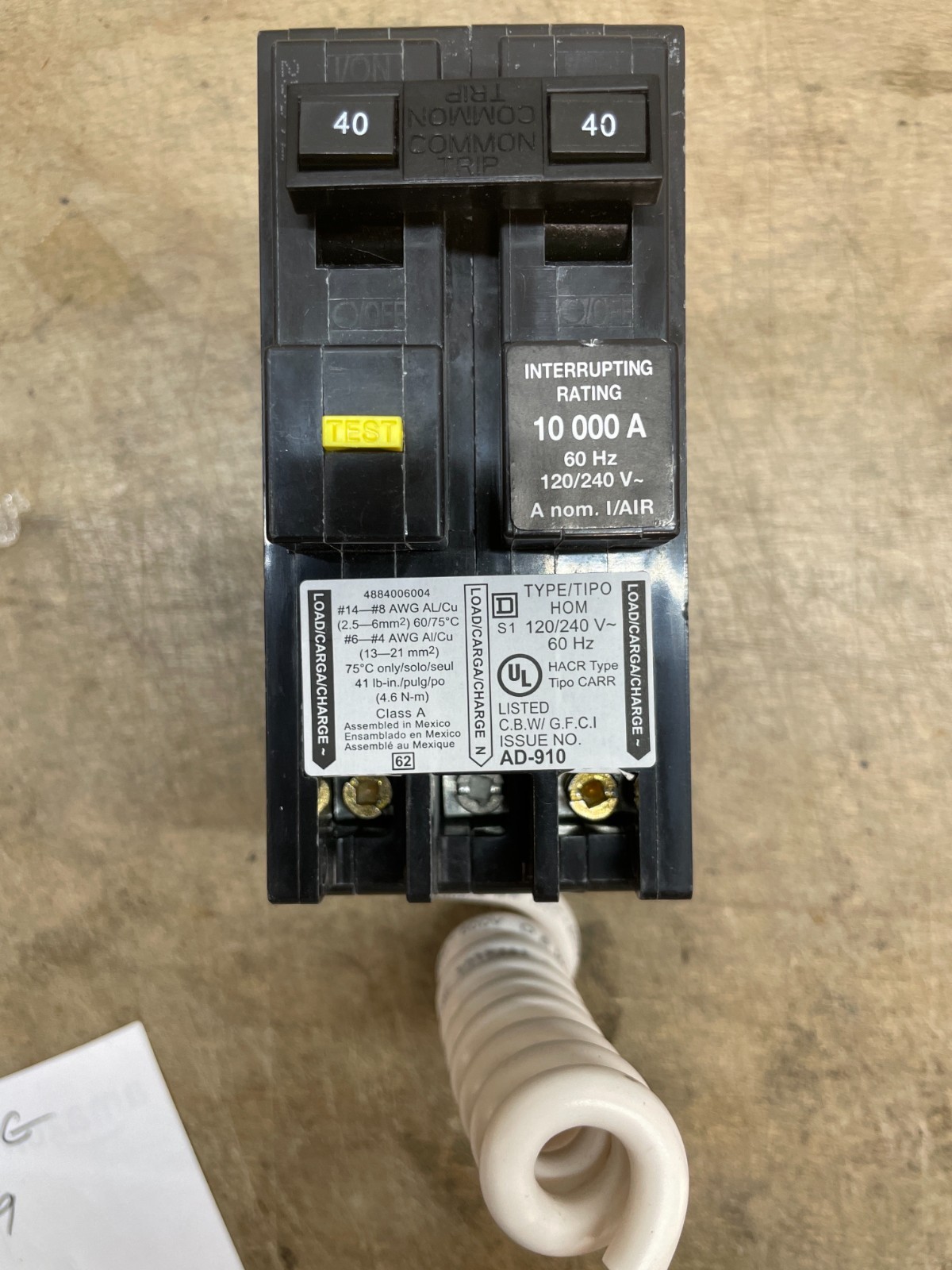 Square D HOM240GFI Homeline 40A, 2 Pole, 120/240VAC Mini Circuit Breaker