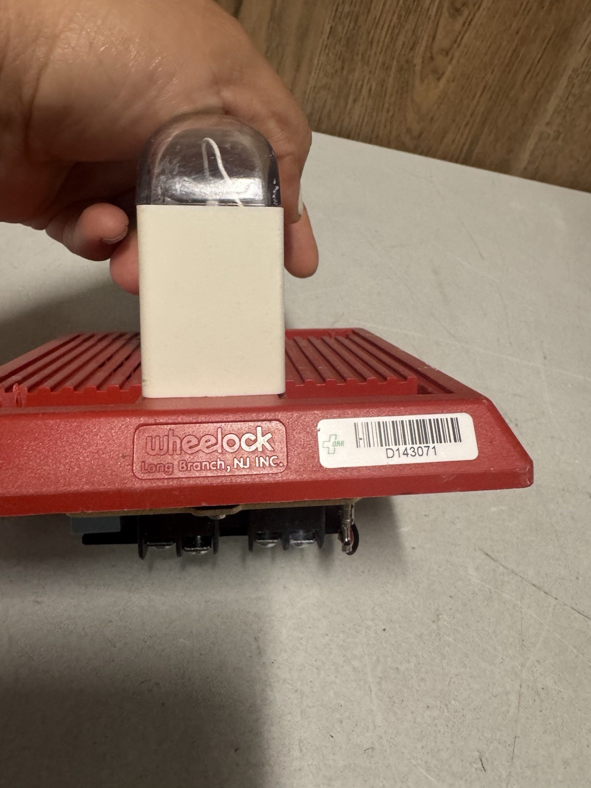Wheelock MT-24-SLM Fire Alarm Horn Strobe 20-31VDC 15cd Red Wall Mount