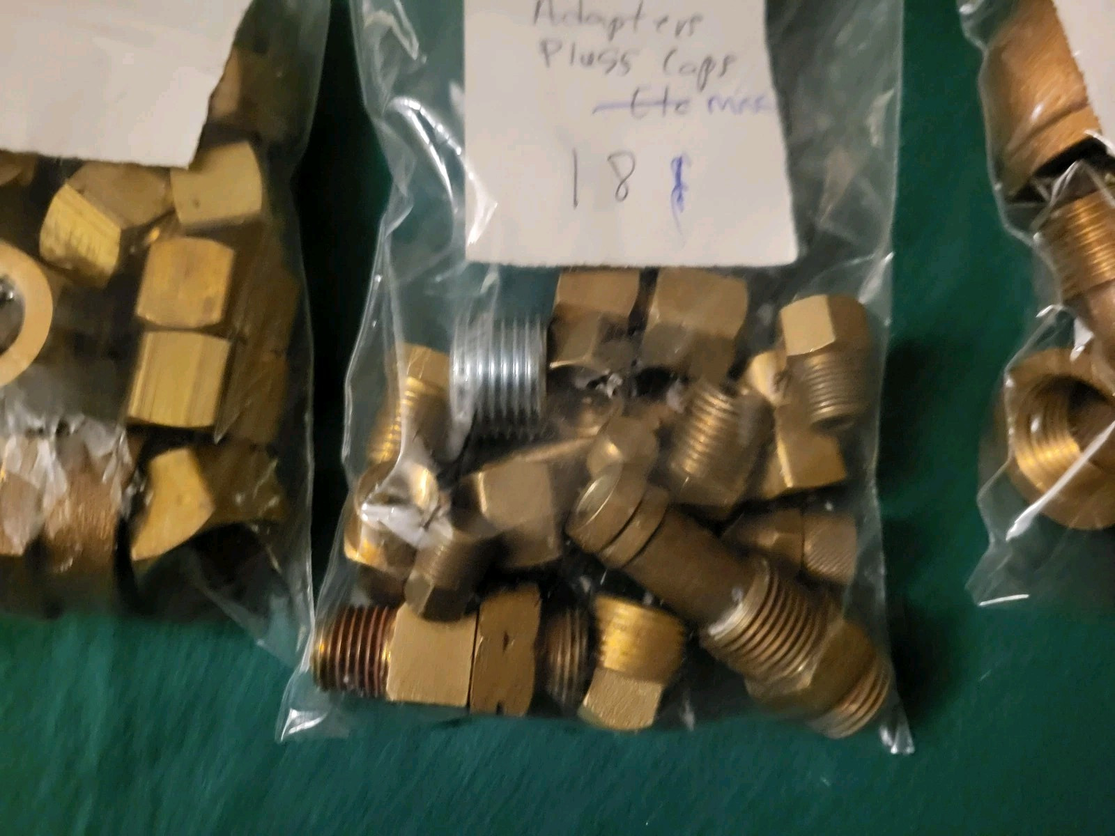 HUGE LOT OF BRASS FITTINGS, CONNECTORS FEW PLASTIC, IRON OVER 340 PIECES 24LBS