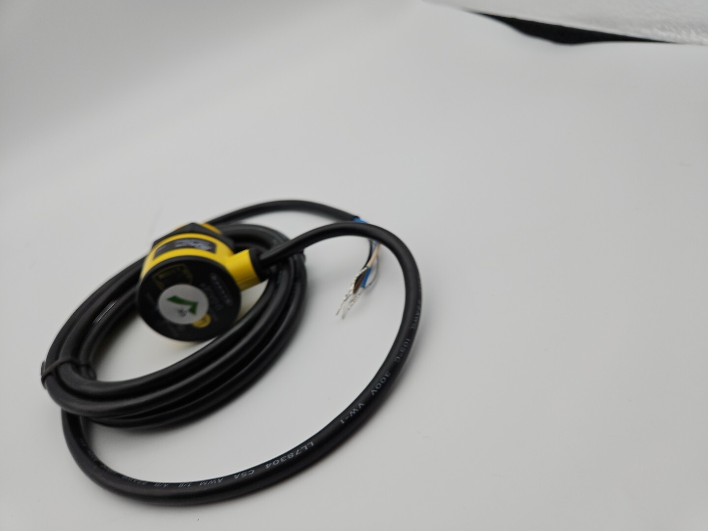 BANNER T30UXIC SENSOR ULTRASONICO – NEW OPEN BOX – FAST SHIPPING