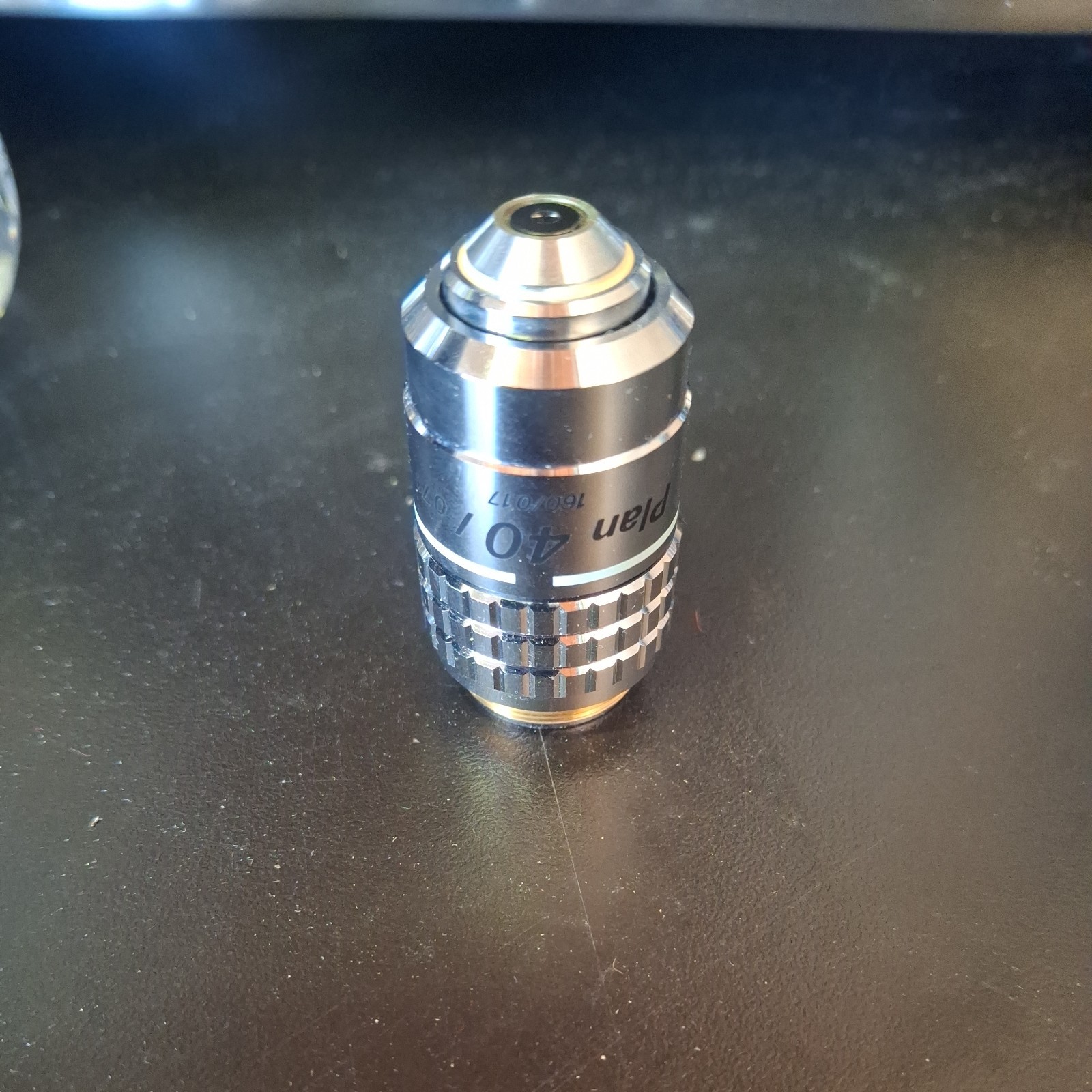 Nikon – Plan 40X/0.70 Objective, 160/0.17