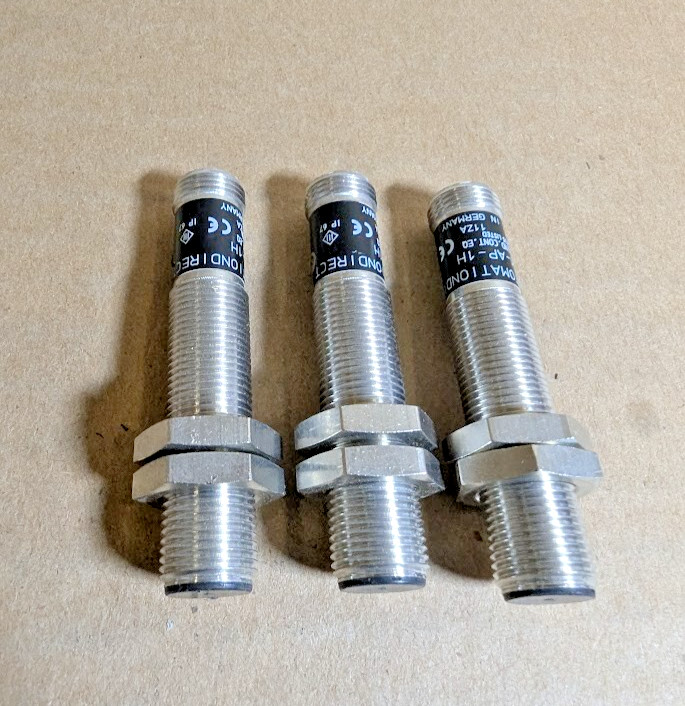 AutomationDirect PBM-AP-1H Inductive Proximity Sensor, 12mm, 1NO, PNP, 24V (New)