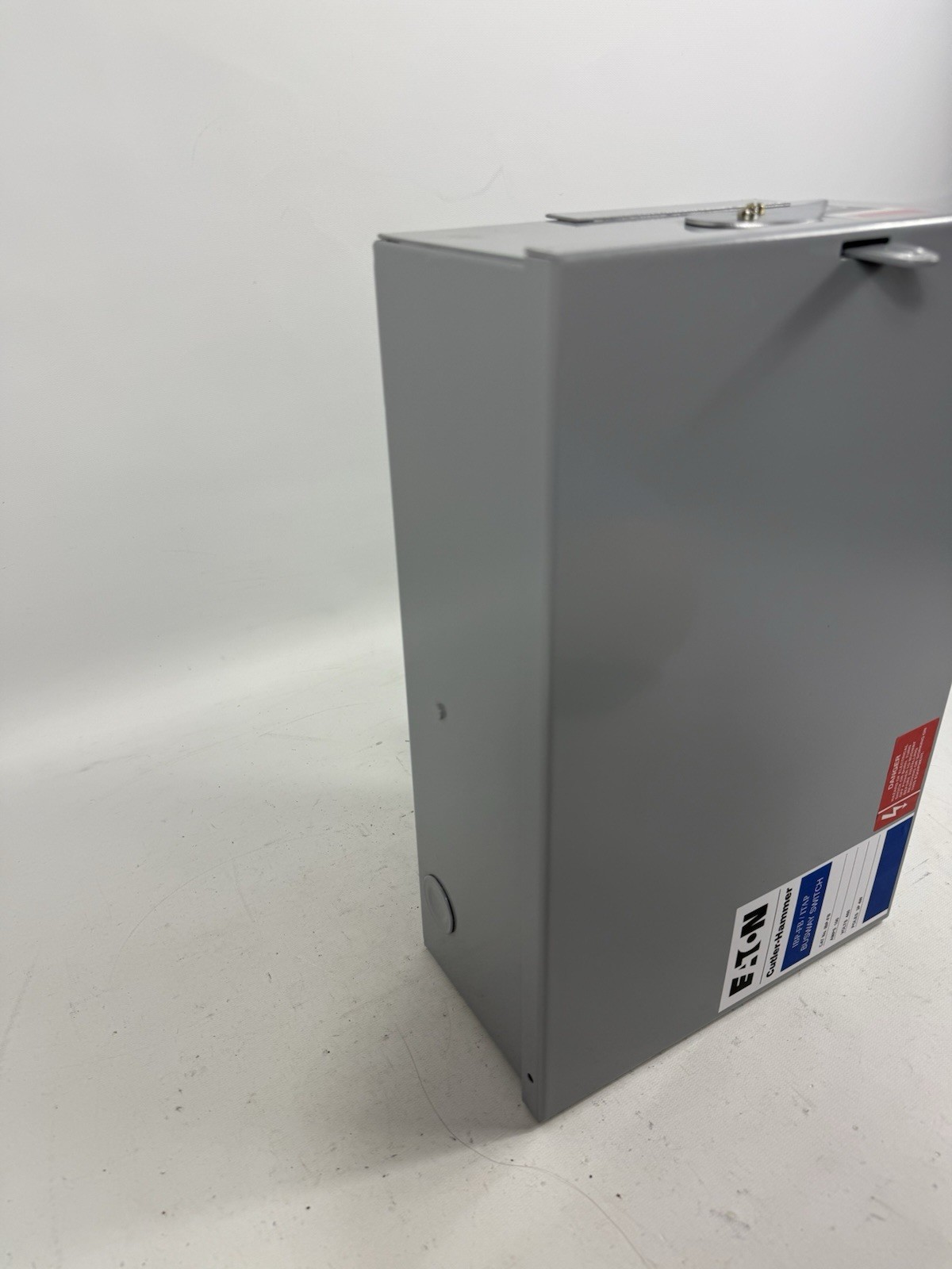WESTINGHOUSE ITAP 2528D30G01 100A CIRCUIT BREAKER BUSWAY IBP-FB 100 AMP 600V 4W.