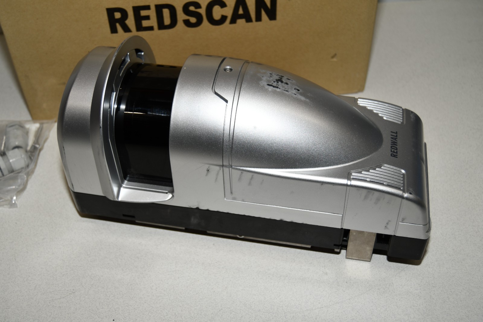 ^ Redwall RLS-3060SH Redscan Indoor / Outdoor Laser Scan Detector #X8169