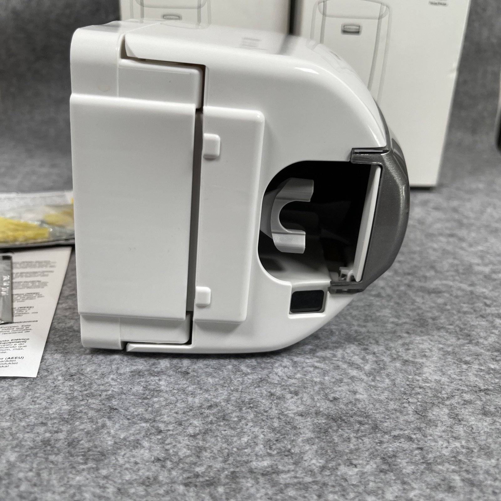 Rubbermaid AutoFoam Dispenser FG750140 White/Grey Color New Lot Of 2