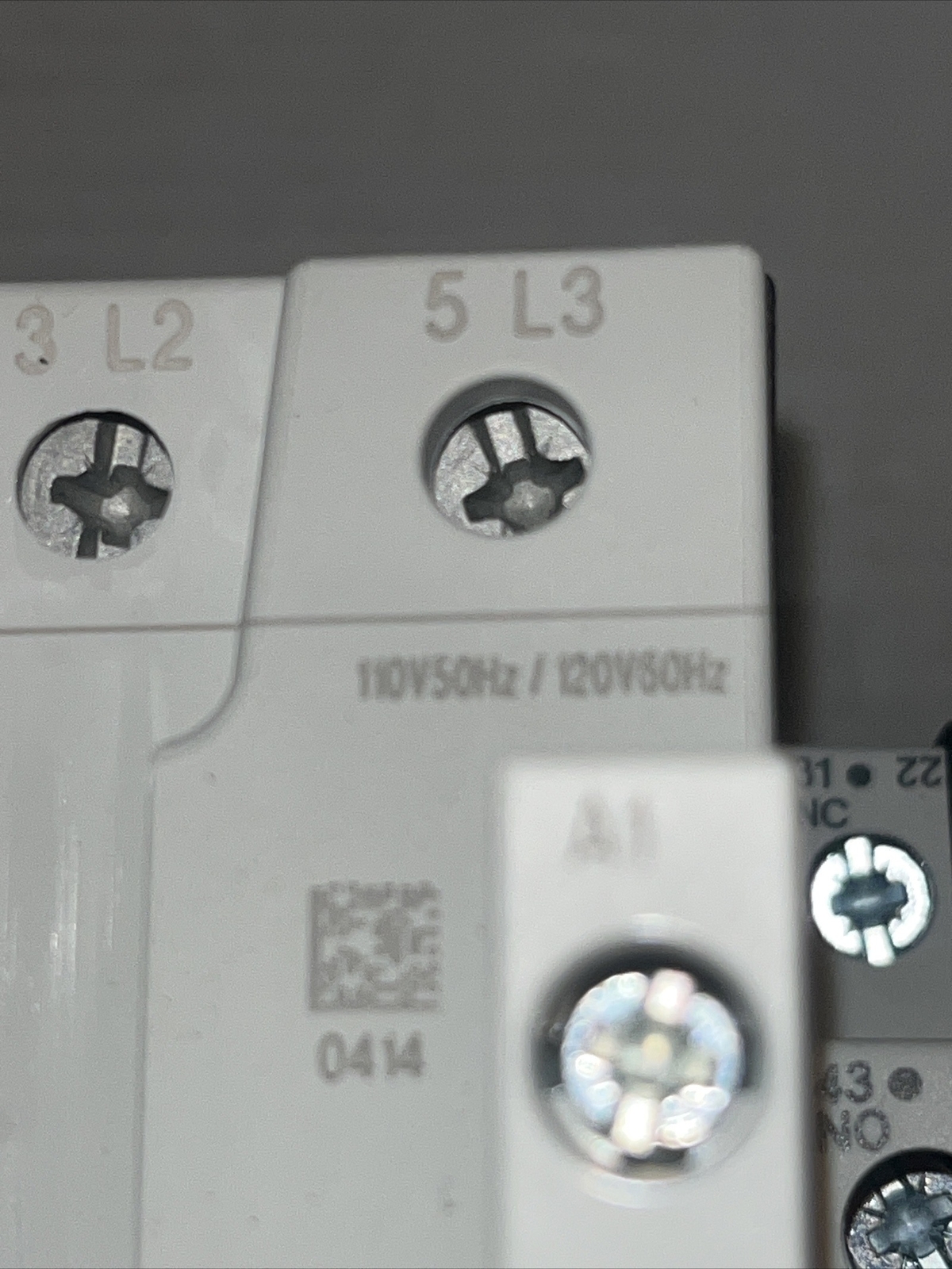 Eaton XTCE040DS1A DIL M40, Contactors 3P 40A 120V 50/60Hz D Frame 1NO 1NC, NEW