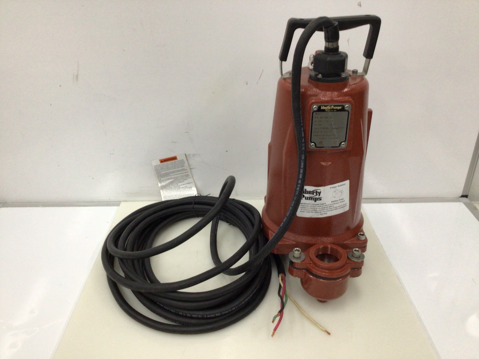 Liberty Pumps FL103M-3 , 1 hp, 208 to 230V AC, Three Phase, Discharge2 in FNPT