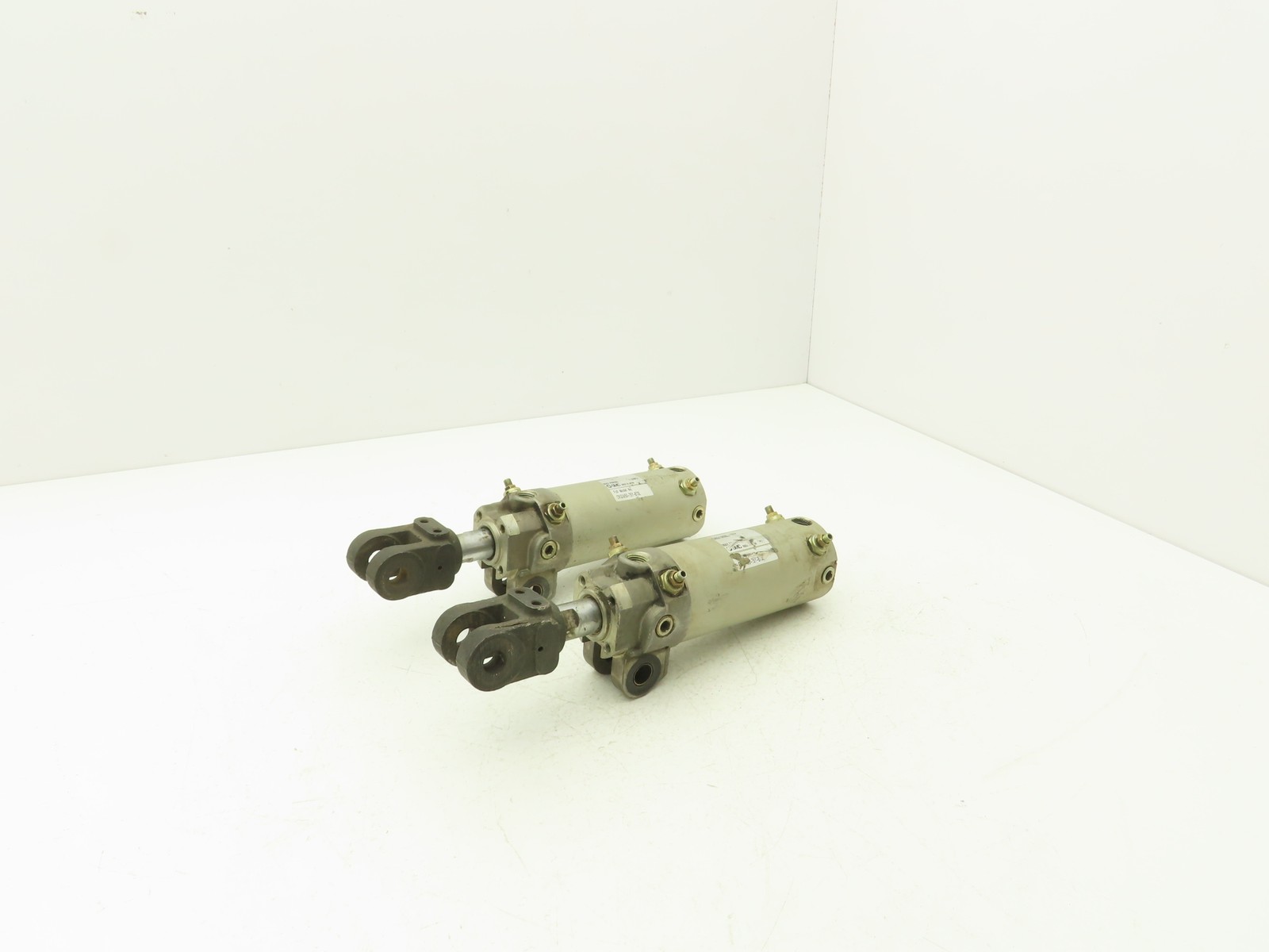 SMC CKG1A50-75Y Pneumatic Air Clamp Cylinder 50mm Bore 75mm Stroke Lot of 2