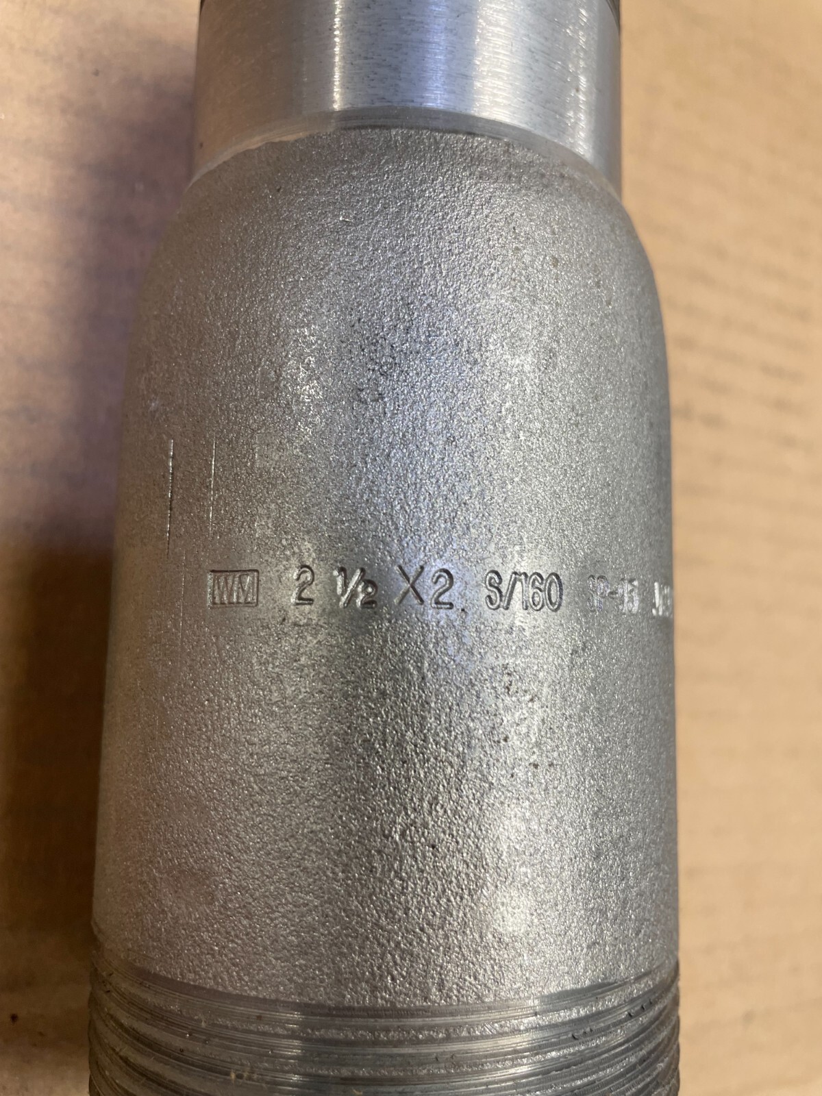 SWAGE NIPPLE 2-1/2″ x 2″ Schedule 160 Concentric Thread Both End A234 WPBN SP95
