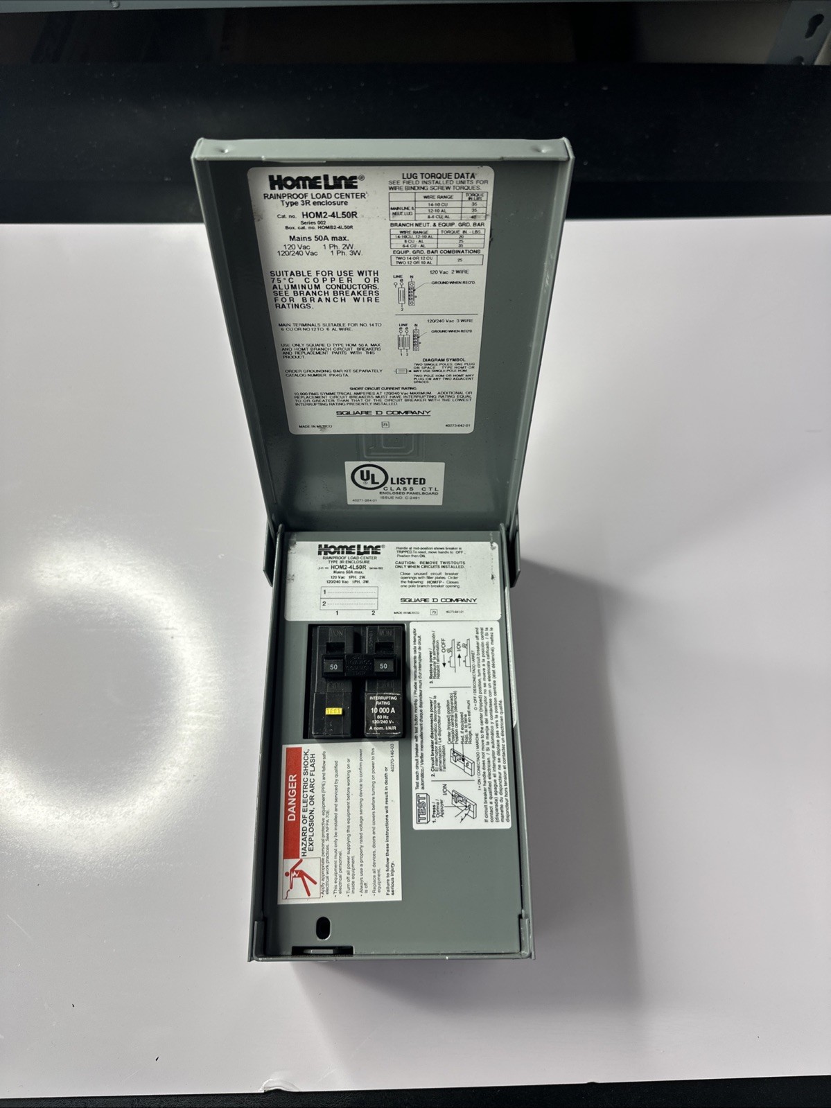 Square D HOME250SPA Outdoor Load Center With Breaker New