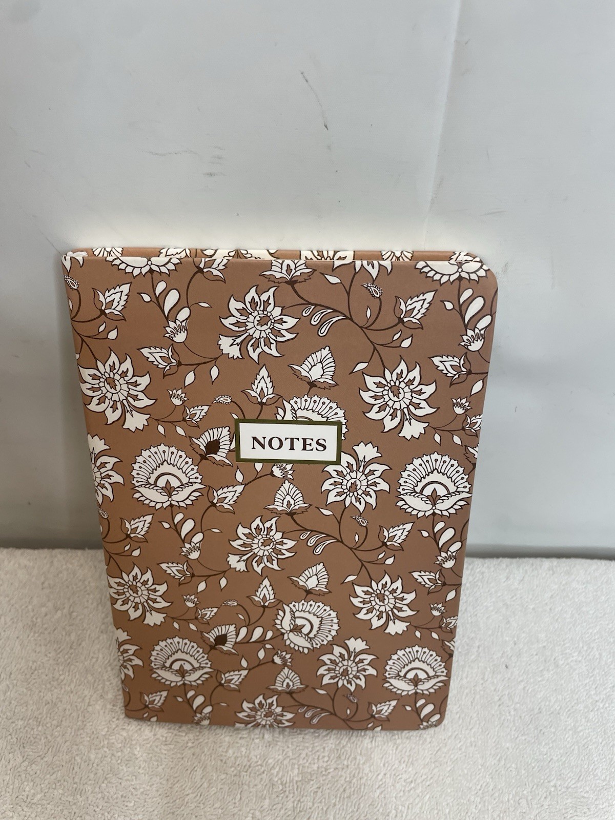 Two Sea Brown & White Floral 100 Lined Pages 0.50 × 6.00 x 8.66 Notebook Journal
