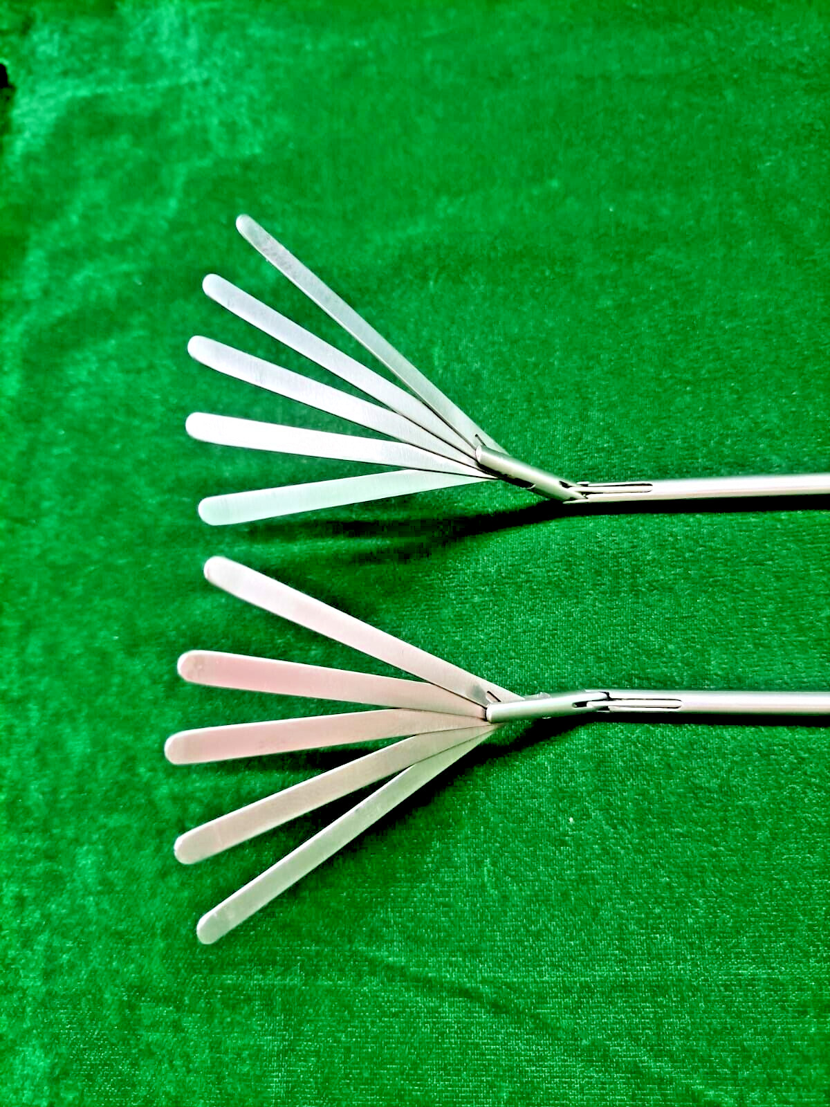 2pc Laparoscopic Fan Retractor 5 Blades Articulation 5mm Reusable Instruments