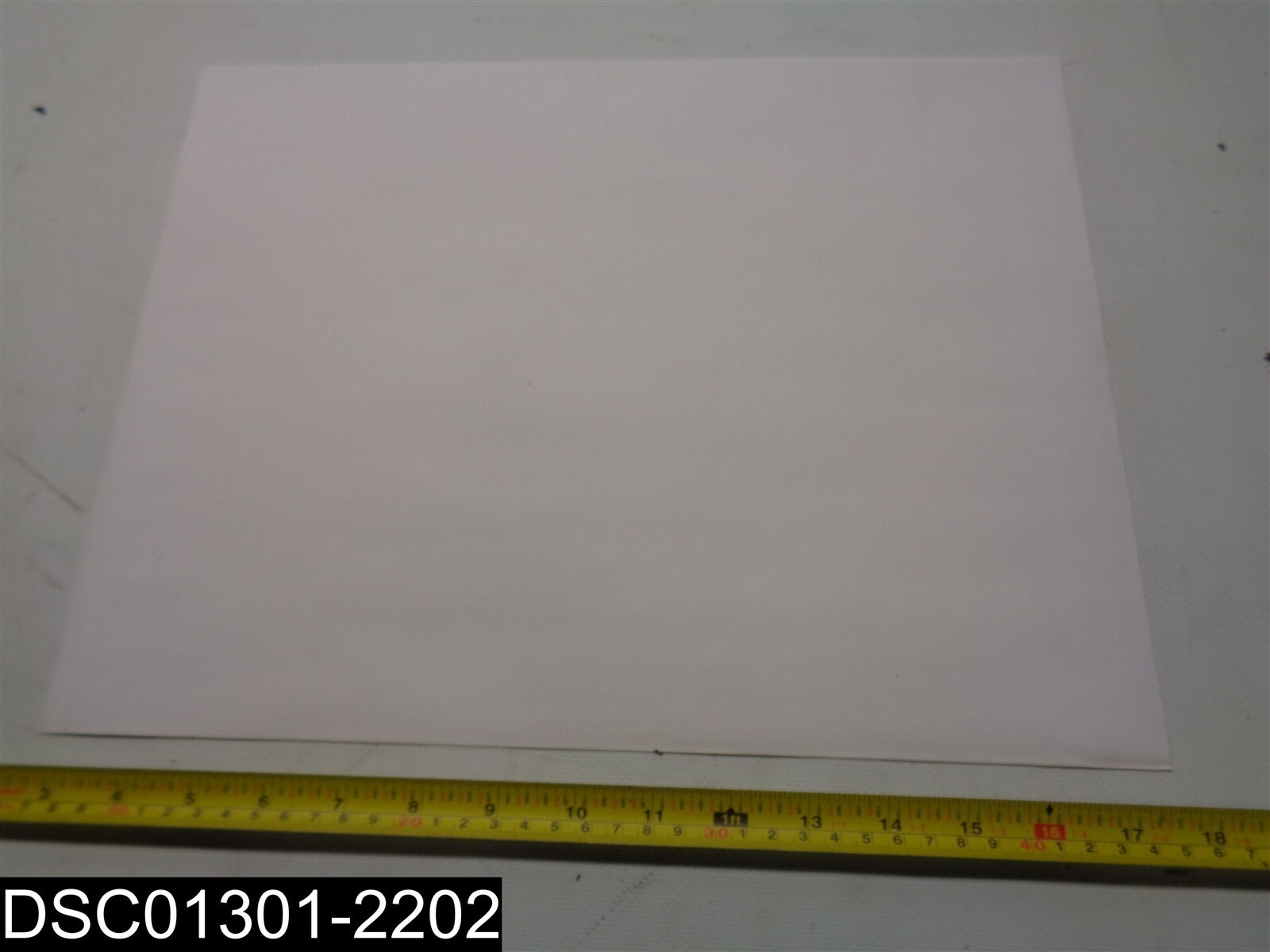 QTY=250: PS1215528W Quill 12″ x 15-1/2″ Easy Close Catalog Envelope