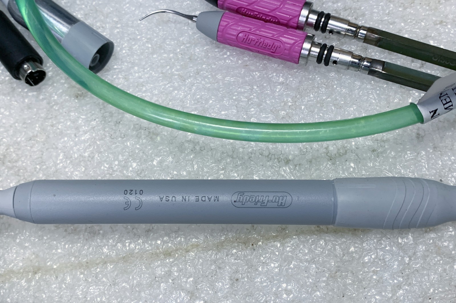 Hu-Friedy SWERV3 UM3000 30K Scaler + Tips, 90-Day Warranty