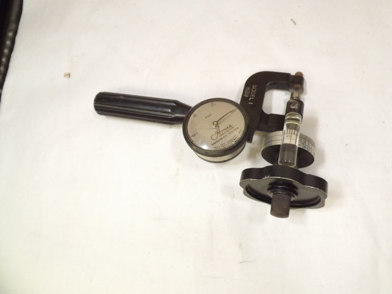 Ames Model 1 Handheld Rockwell Hardness Tester RM