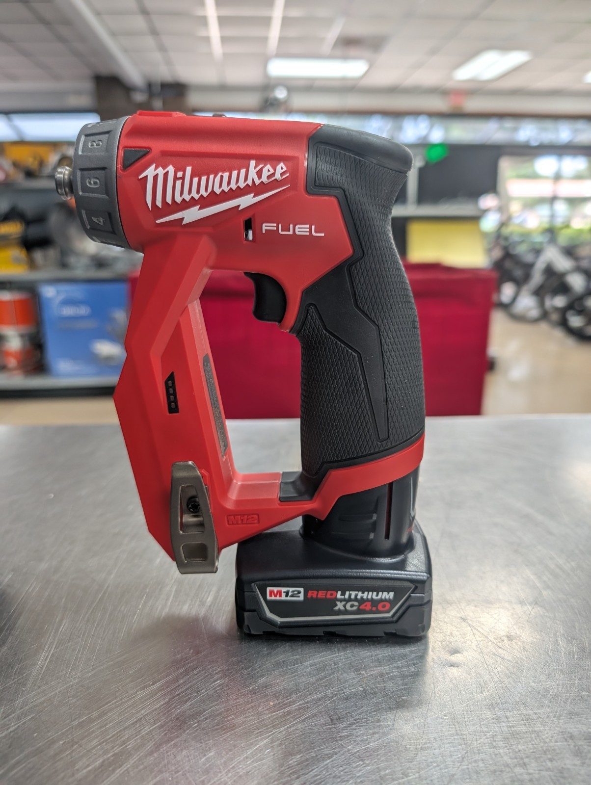 Milwaukee 2505-20 M12 FUEL Installation Drill/Driver w/ battery in case