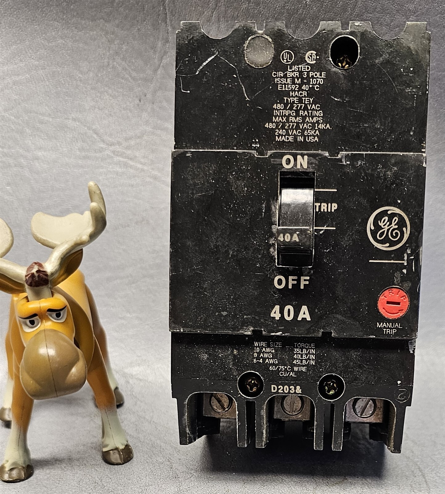 GE TEY340 Circuit Breaker 3Pole 40Amp 480 / 277 VAC