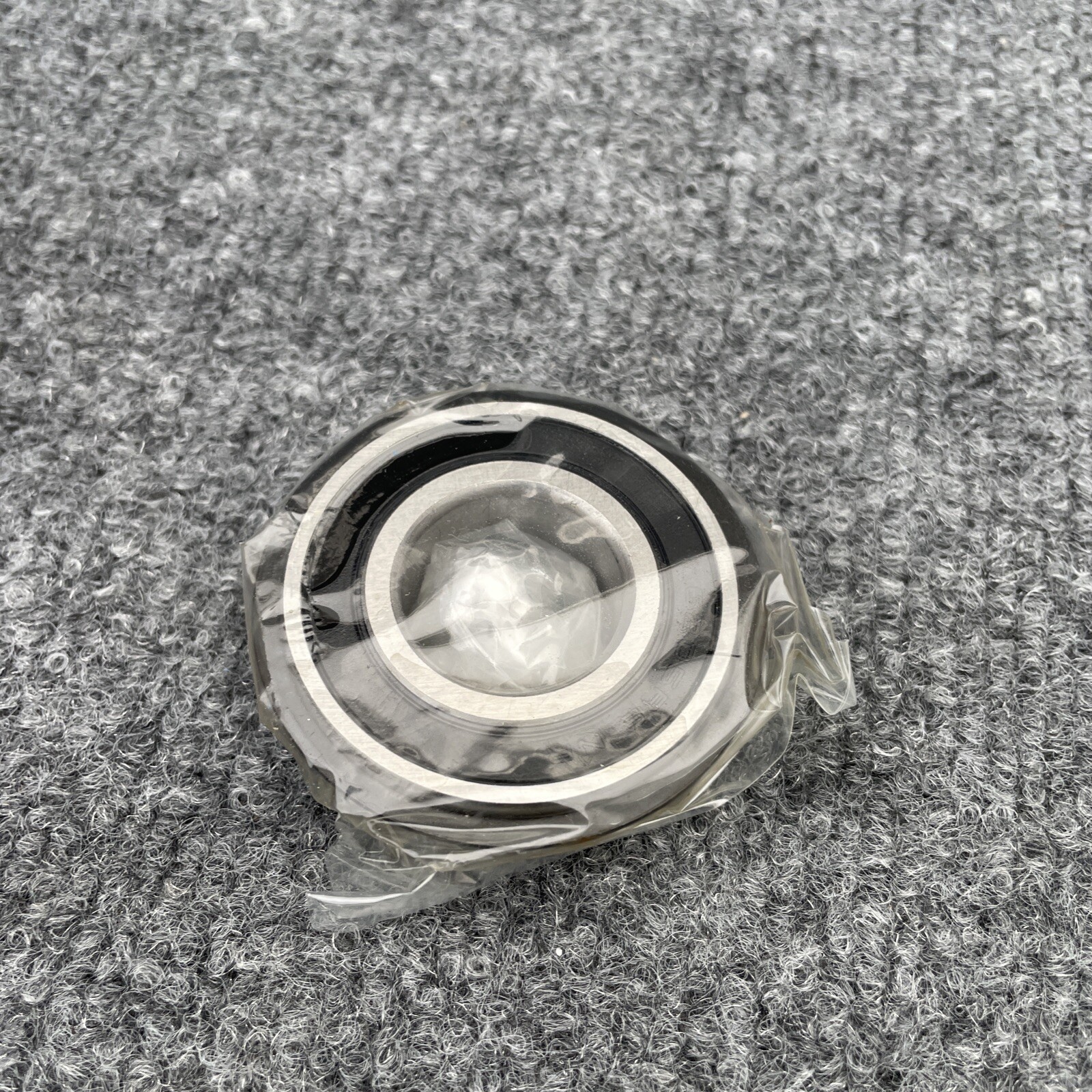 Lot of 5 – 6205 -2RSNR EMQ Ball Bearing 2 Rubber Seals-Snap Ring 25mmX52mmX15mm
