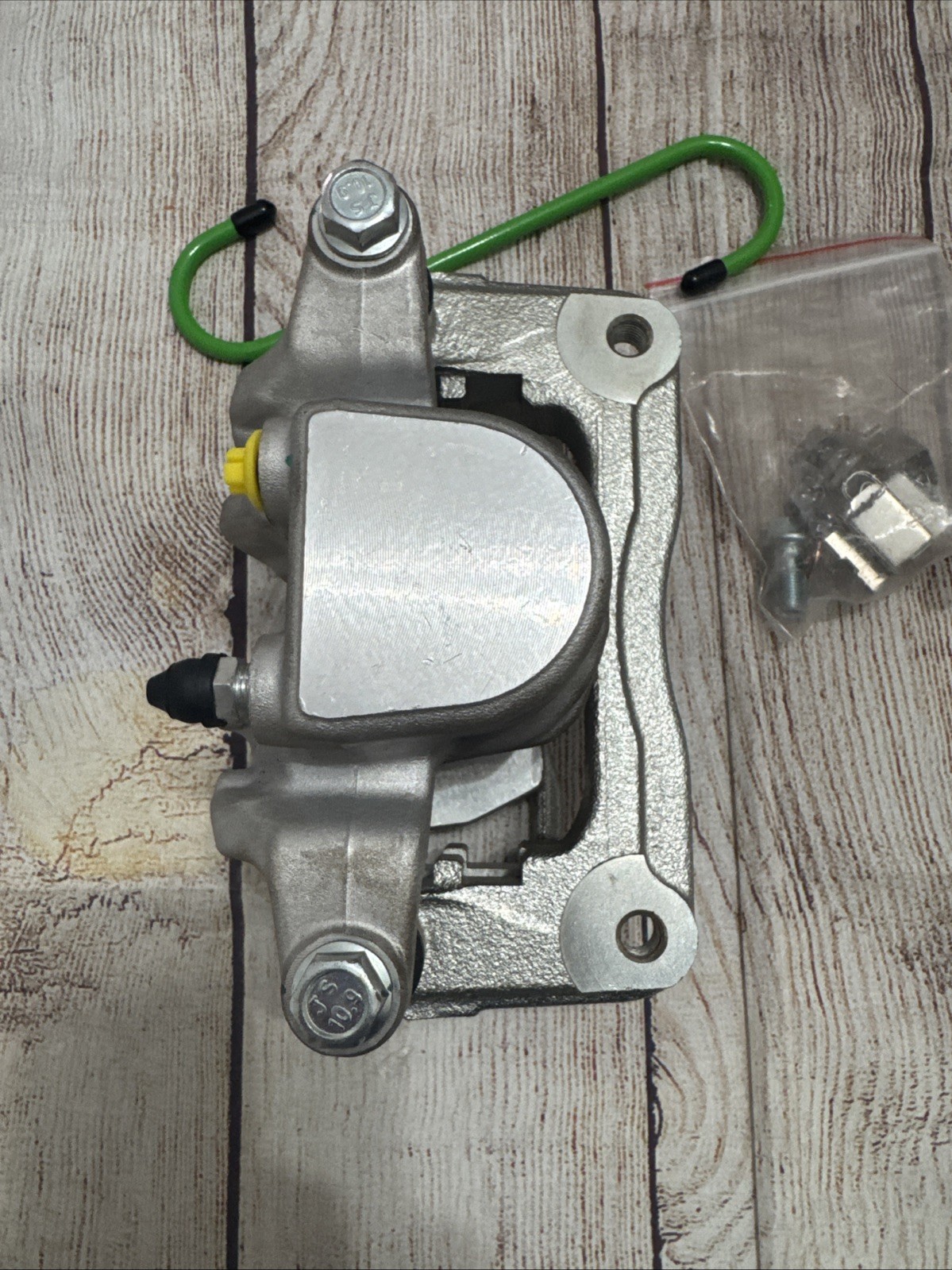 PHILTOP Brake Caliper Rear Left Compatible with 2012-2020 Dodge Grand Caravan