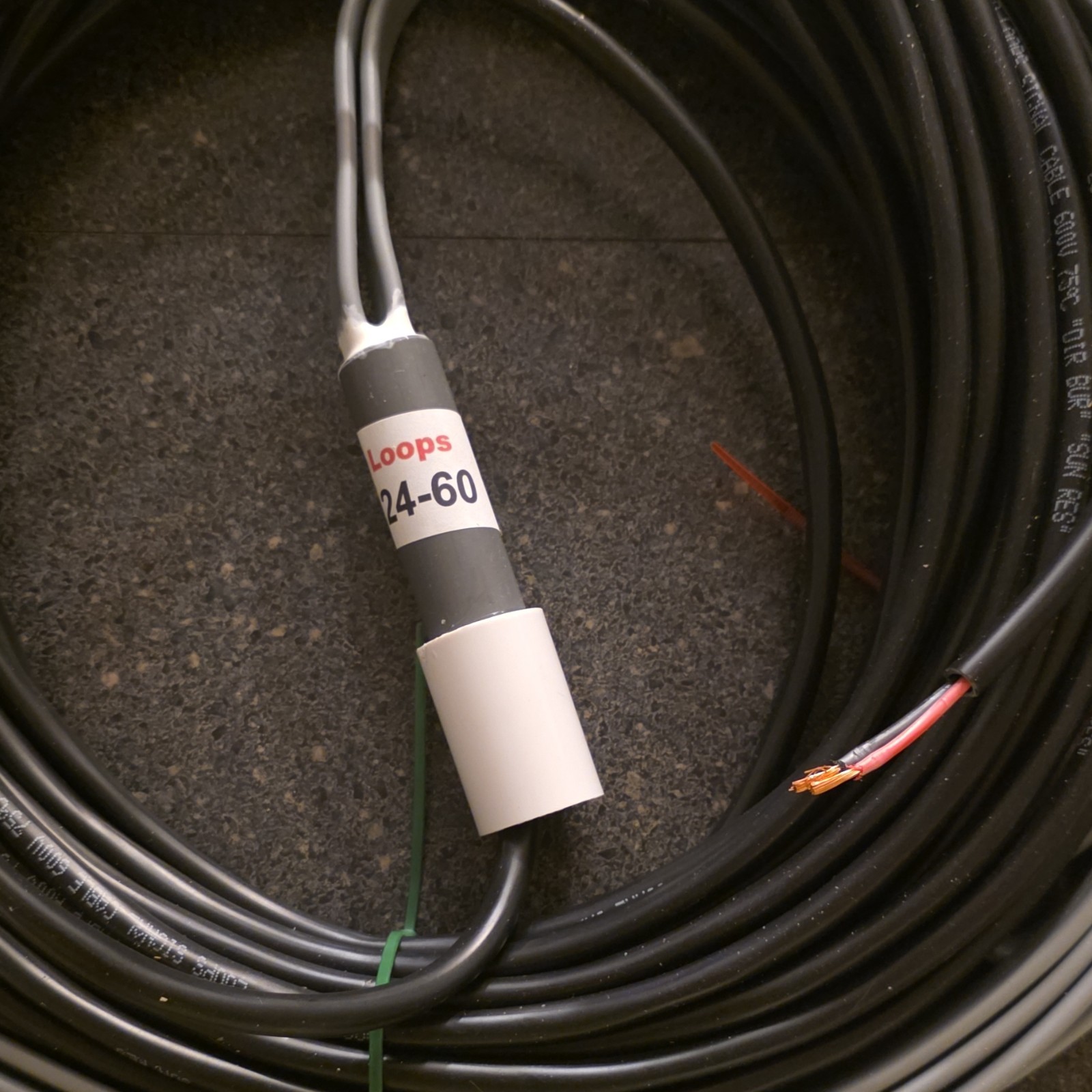 BD Loops EL 24-60 Direct Burial Loop 60 ft Lead-In Copper Sun Resistant