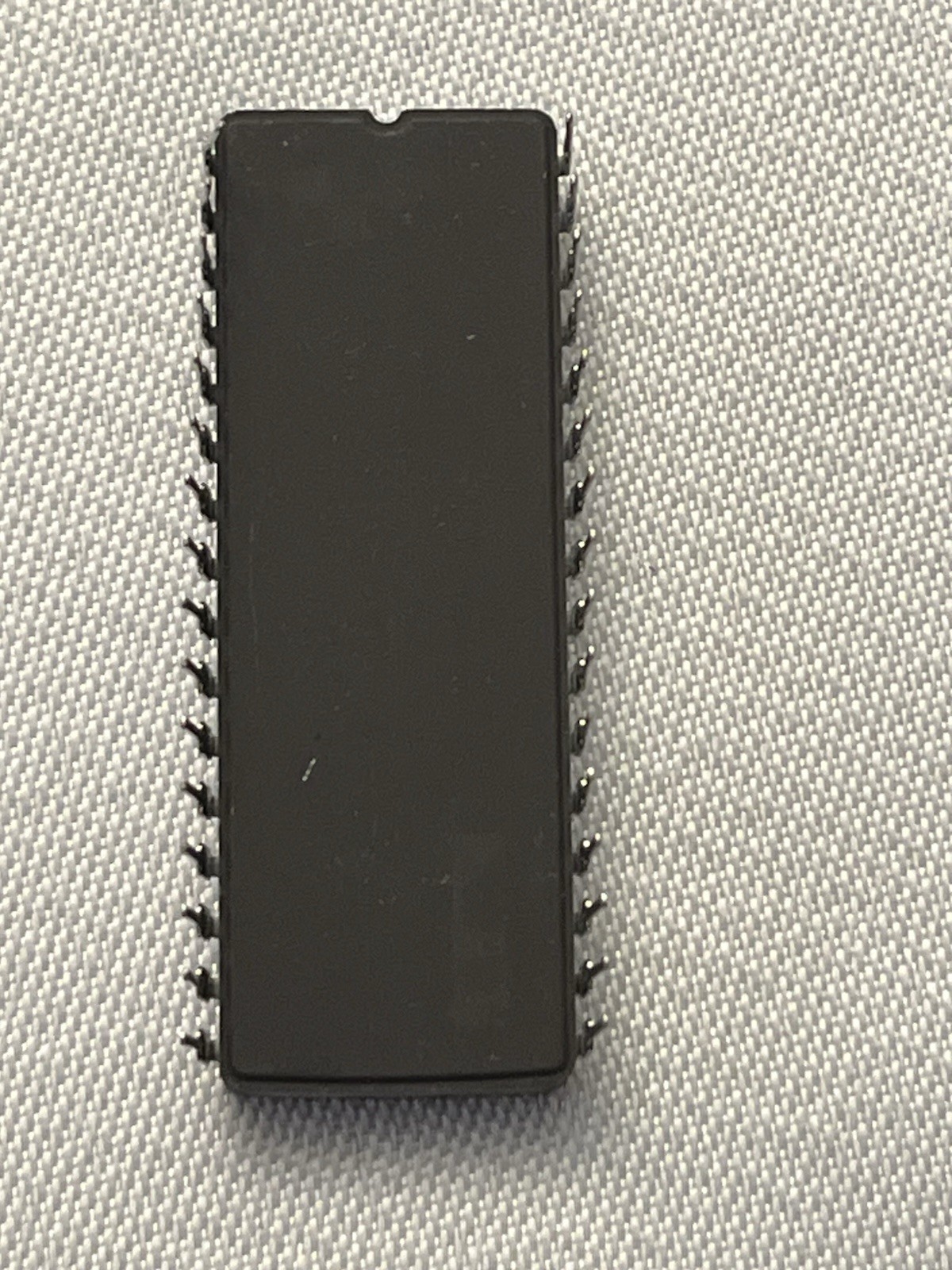 10PCS/New In try AM27C040-70DC 27C040 DIP-32 AMD UV EPROM memory chip