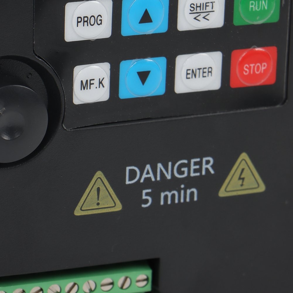 3 HP 2.2 KW Variable Frequency Drive VFD For 3-Phase Motor Speed Control