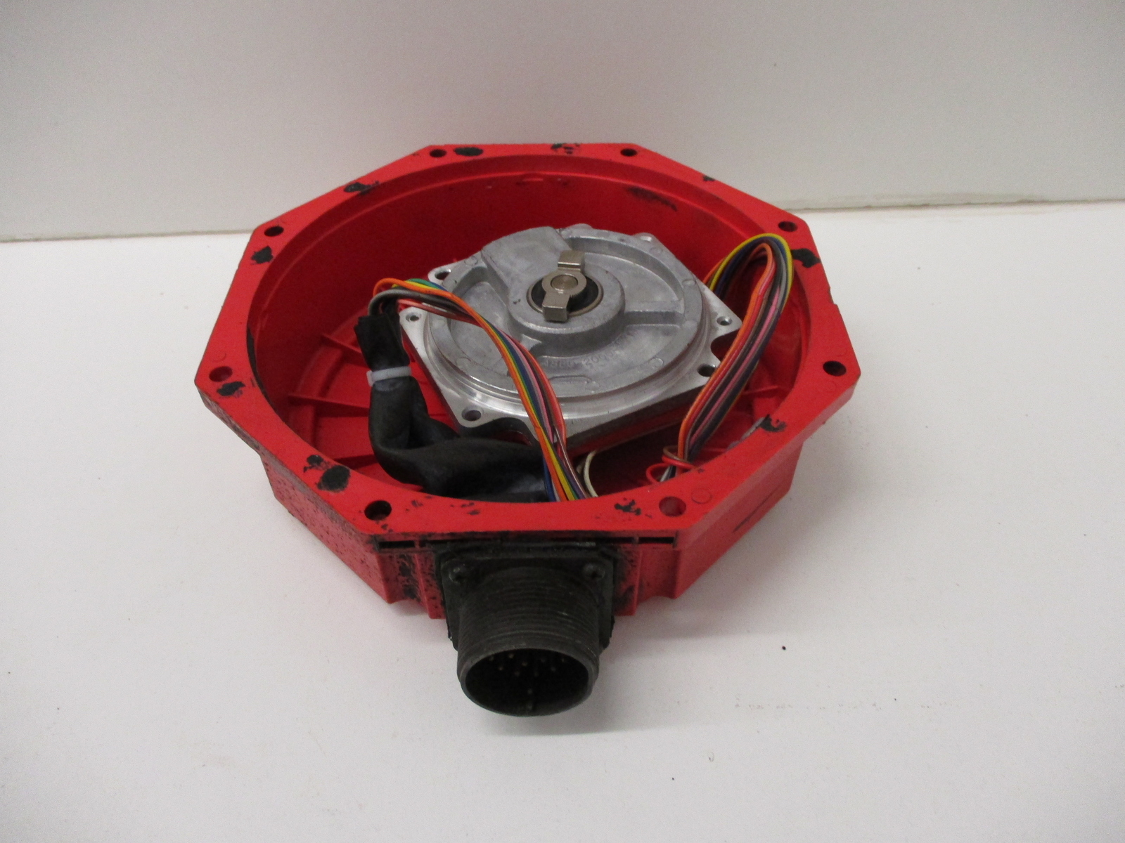 FANUC TYPE A860-0360-V501 PULSE CODER A64 w/7″ HOUSING CASE