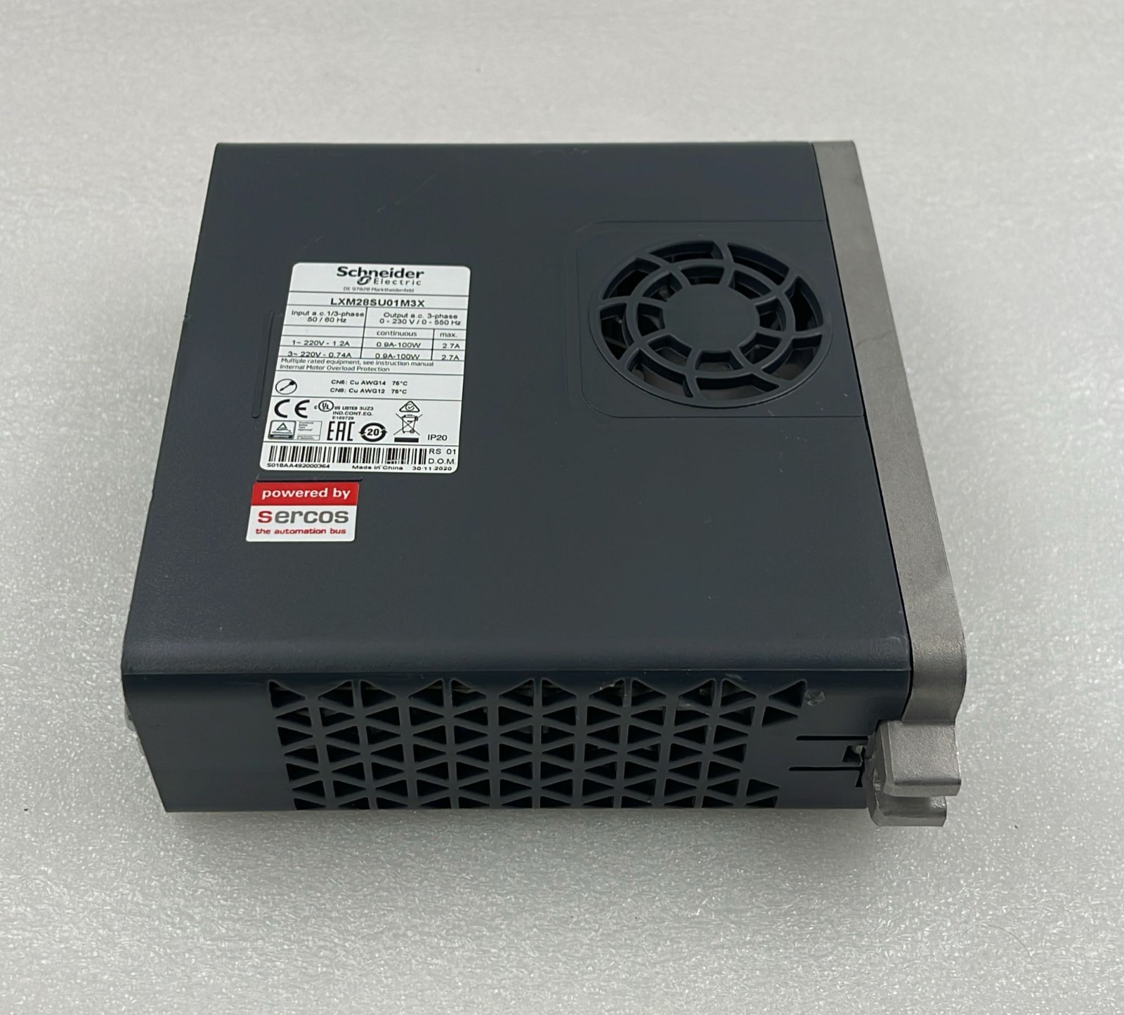 Schneider Electric LXM28SU01M3X Servo Drive 3-Phase 220V 0.9A 100W