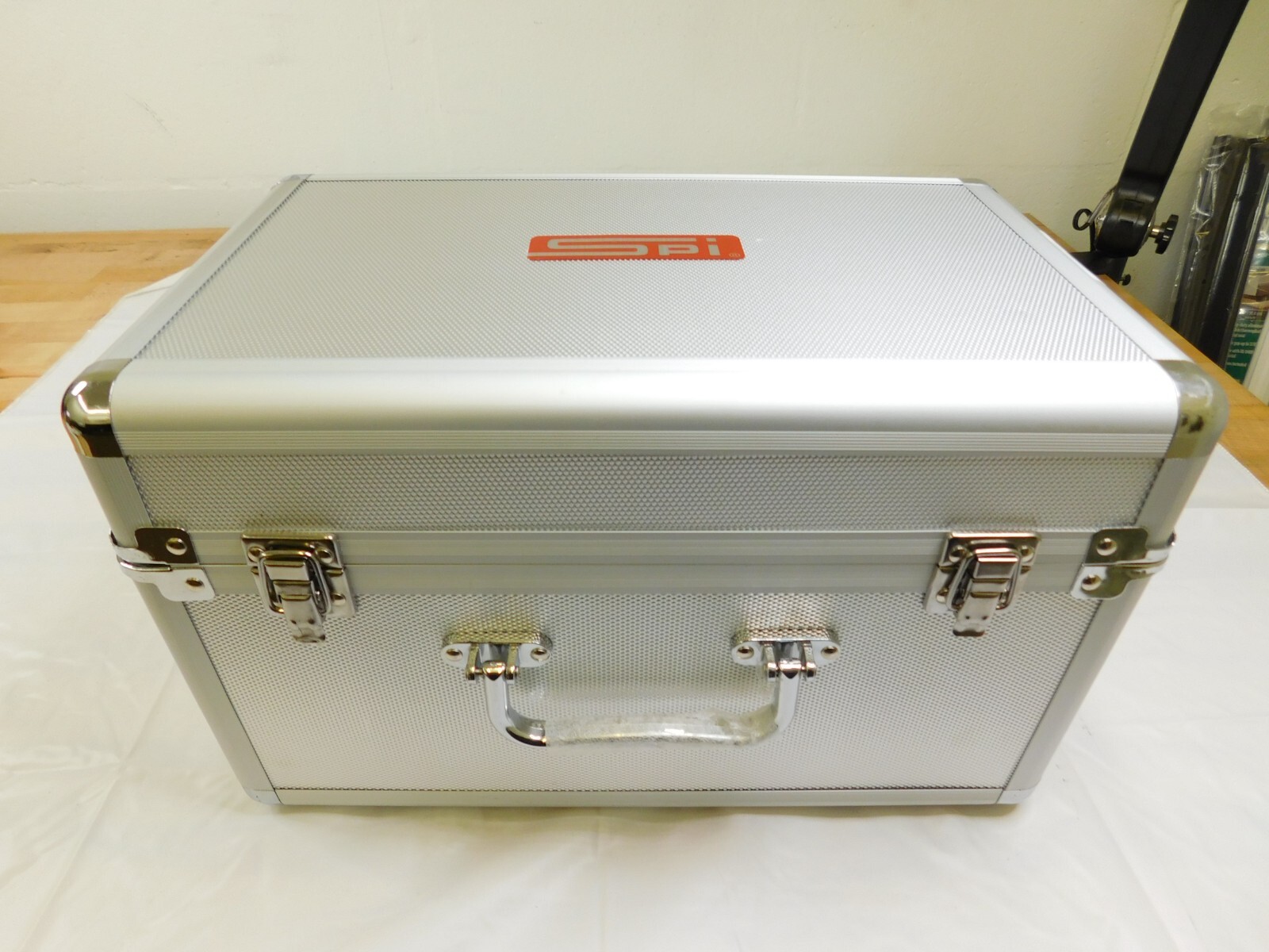 SPI 3-Point Hole Mike 11.0 – 12.0" X 0.0002" Graduation 21-928-7