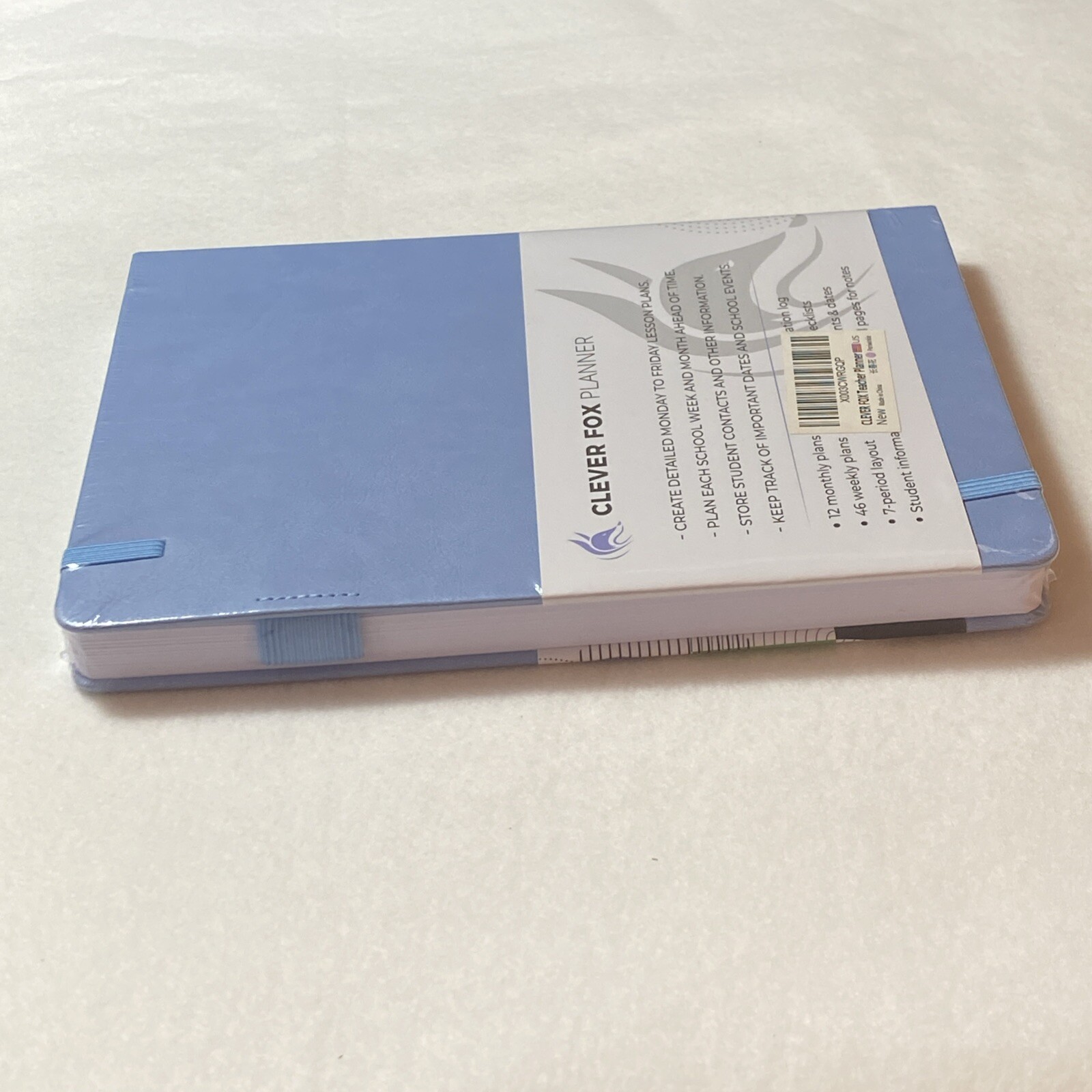 Clever Fox Teacher Lesson Planner Large Undated 7-Period Vertical Layout Blue