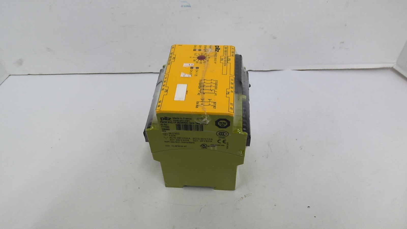 Pilz PNOZ XV3.1P 30/24 VDC Safety Relay