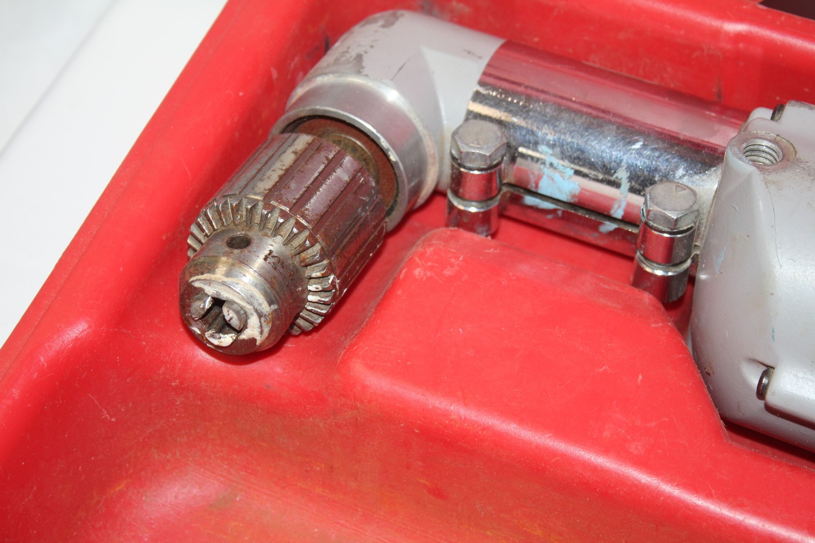 Milwaukee 1/2 Right Angle Drill 1107-1 with Extra Bits