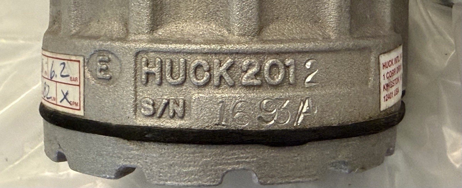 Huck 2012 Pneumatic Rivet Gun Riveter MPN 2012 Air Powered Industrial Tool