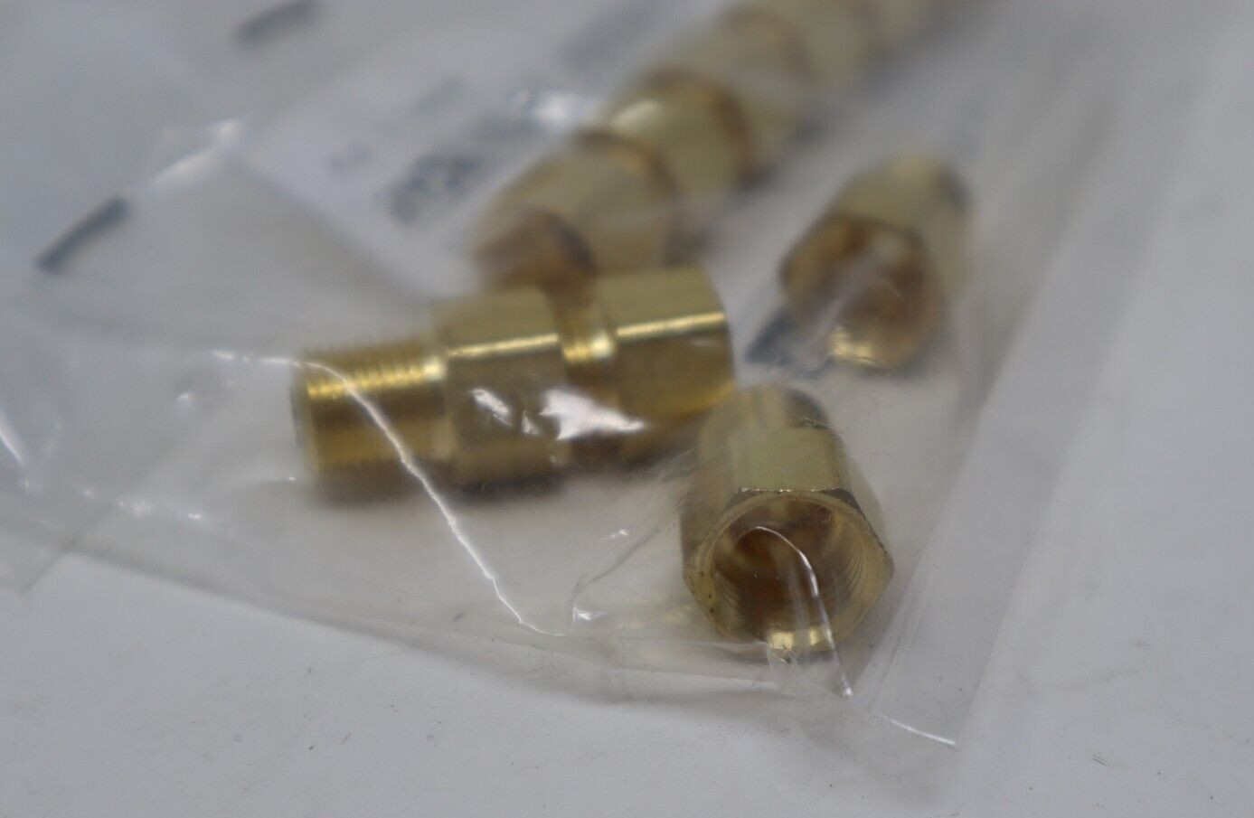 Lot of 10 Hydraulax Products Brass 1/4″ x 1/8″ Threaded Sleeve x MIP