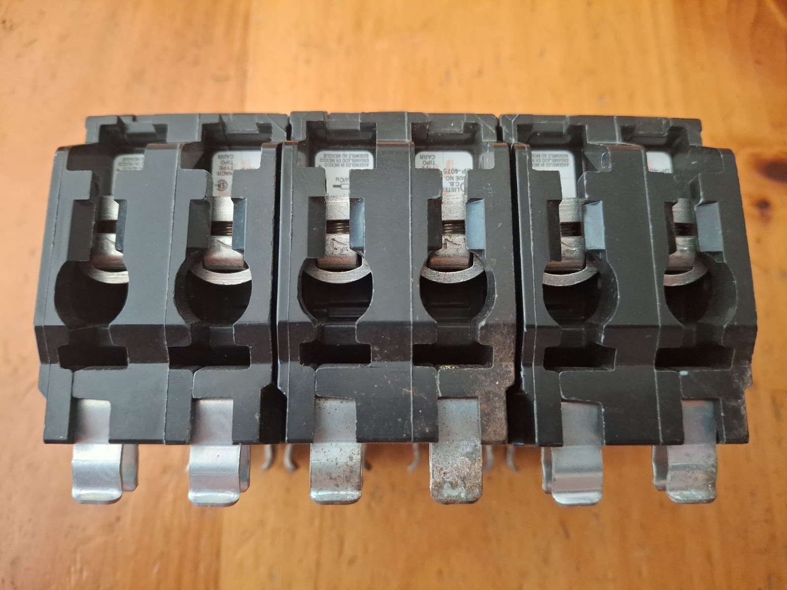 Lot of 3 Square D QO260 2 Pole 60 Amp 120/240V Circuit Breaker Type QO
