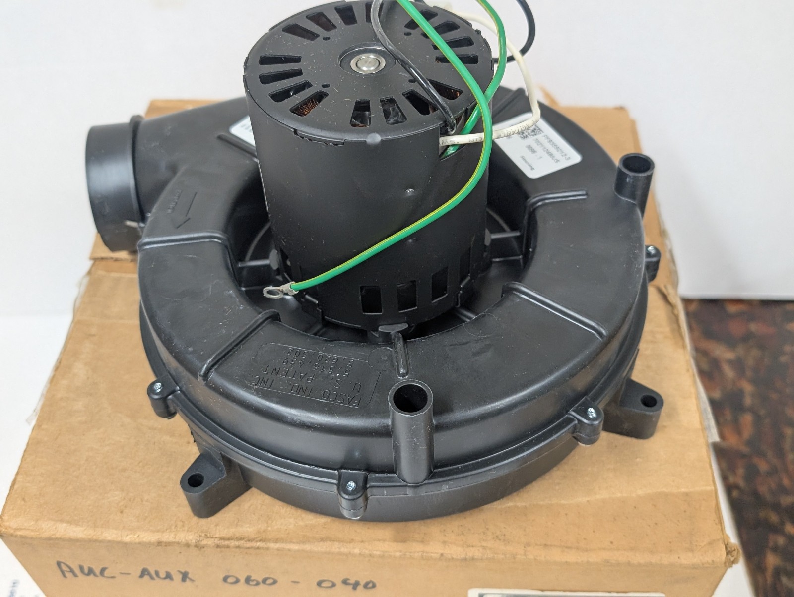 Trane Fasco BLW01137 Blower Combustion Motor Draft Inducer OEM NOS