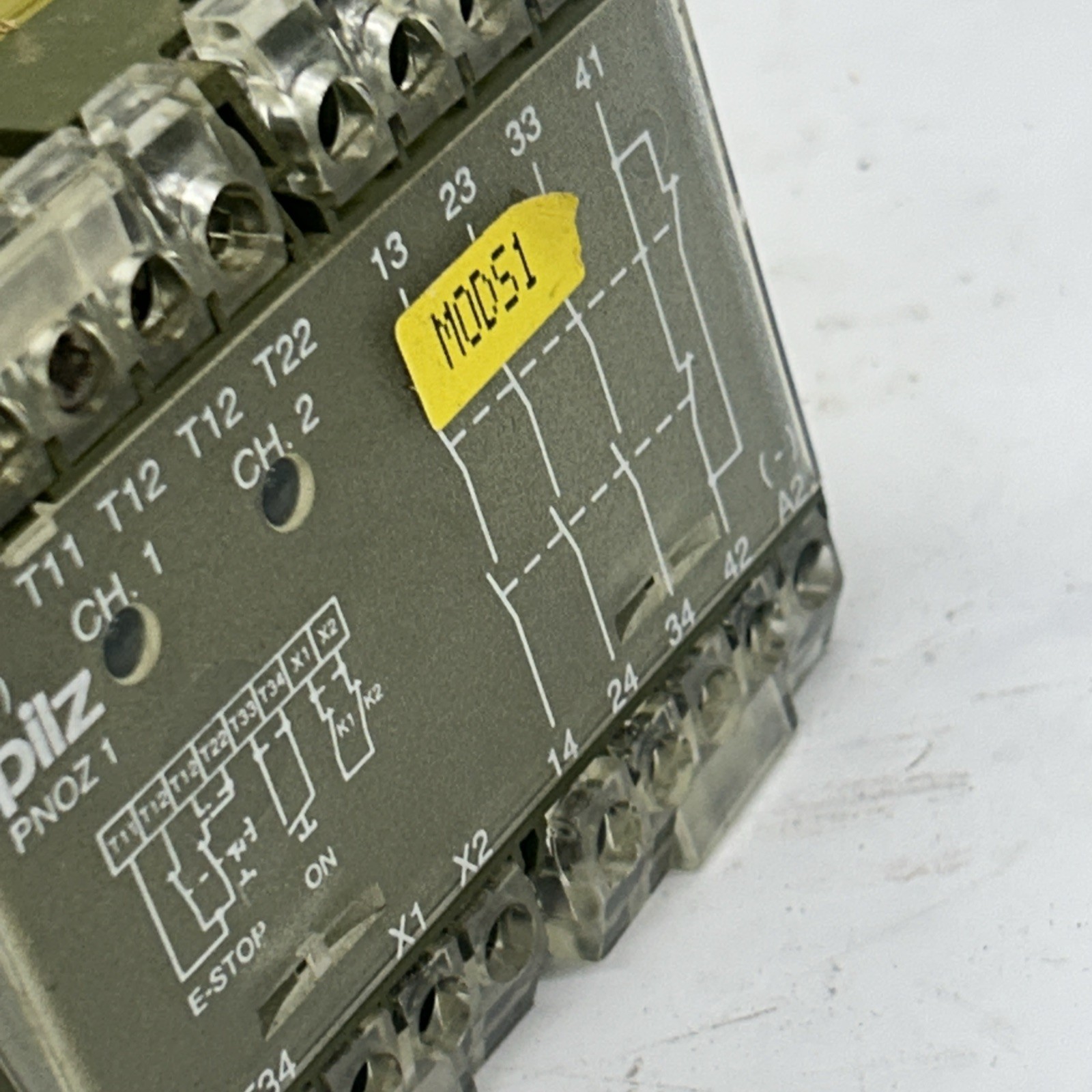 Pilz PNOZ 1 3S/10 Safety Relay 24vdc
