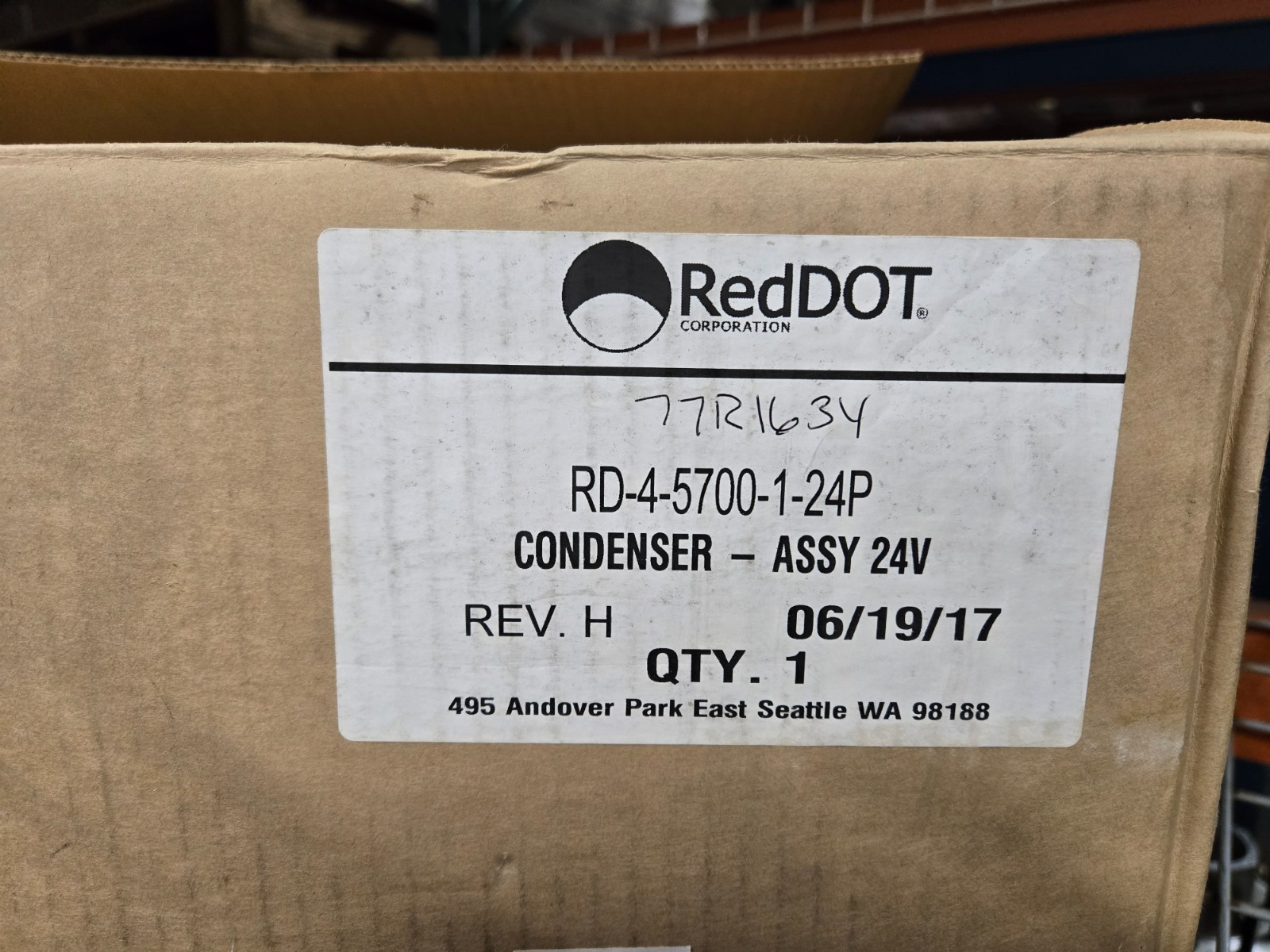 Heavy Duty Truck AC Condenser Red Dot 77R1634 RD-4-5700-1-24P RD-4-6528-0P
