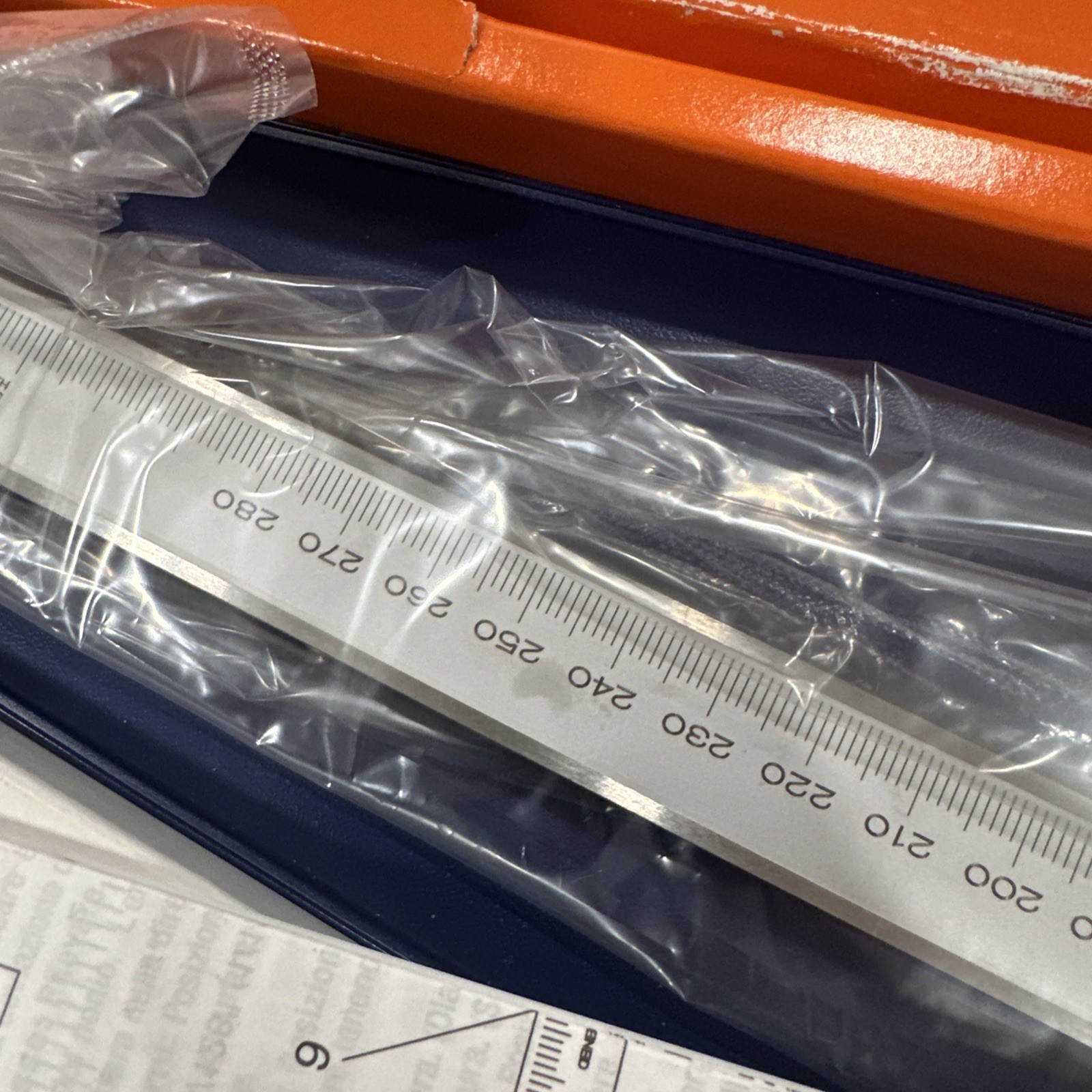 Mitutoyo Vernier Caliper 532-103 NM28 Stainless Steel 0-280mm .02 Grad Japan New