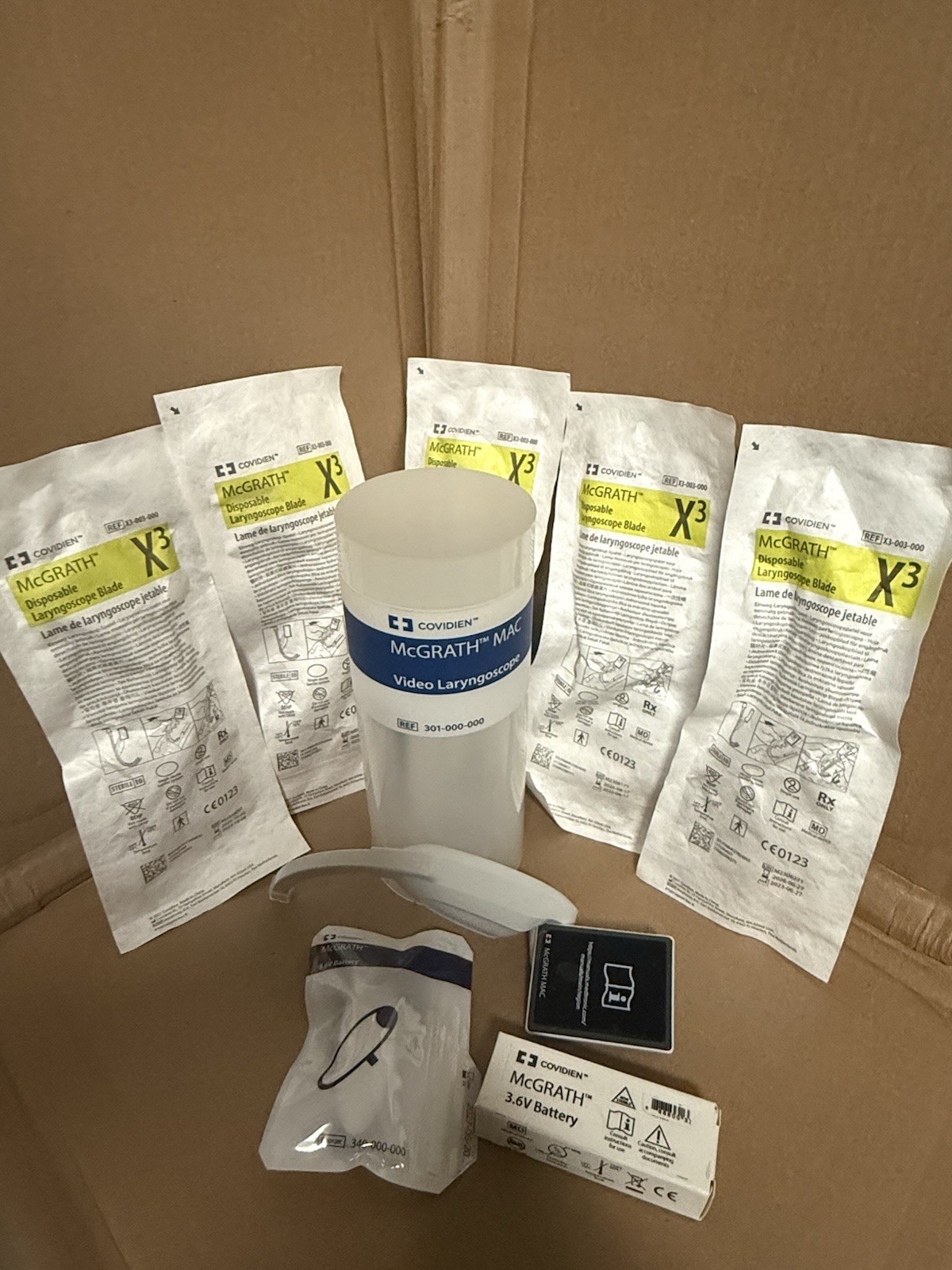 McGrath MAC Video Laryngoscope / Comes With 2 New Batteries Plus 5 3XL Blades