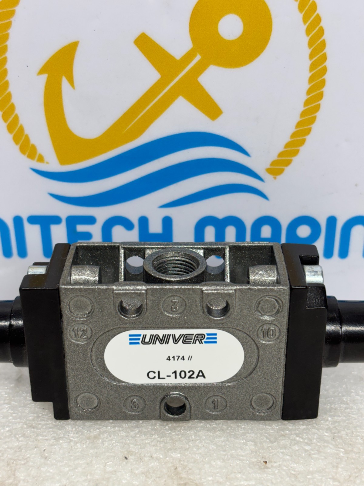 Univer CL-102A mechanical pneumatic valve